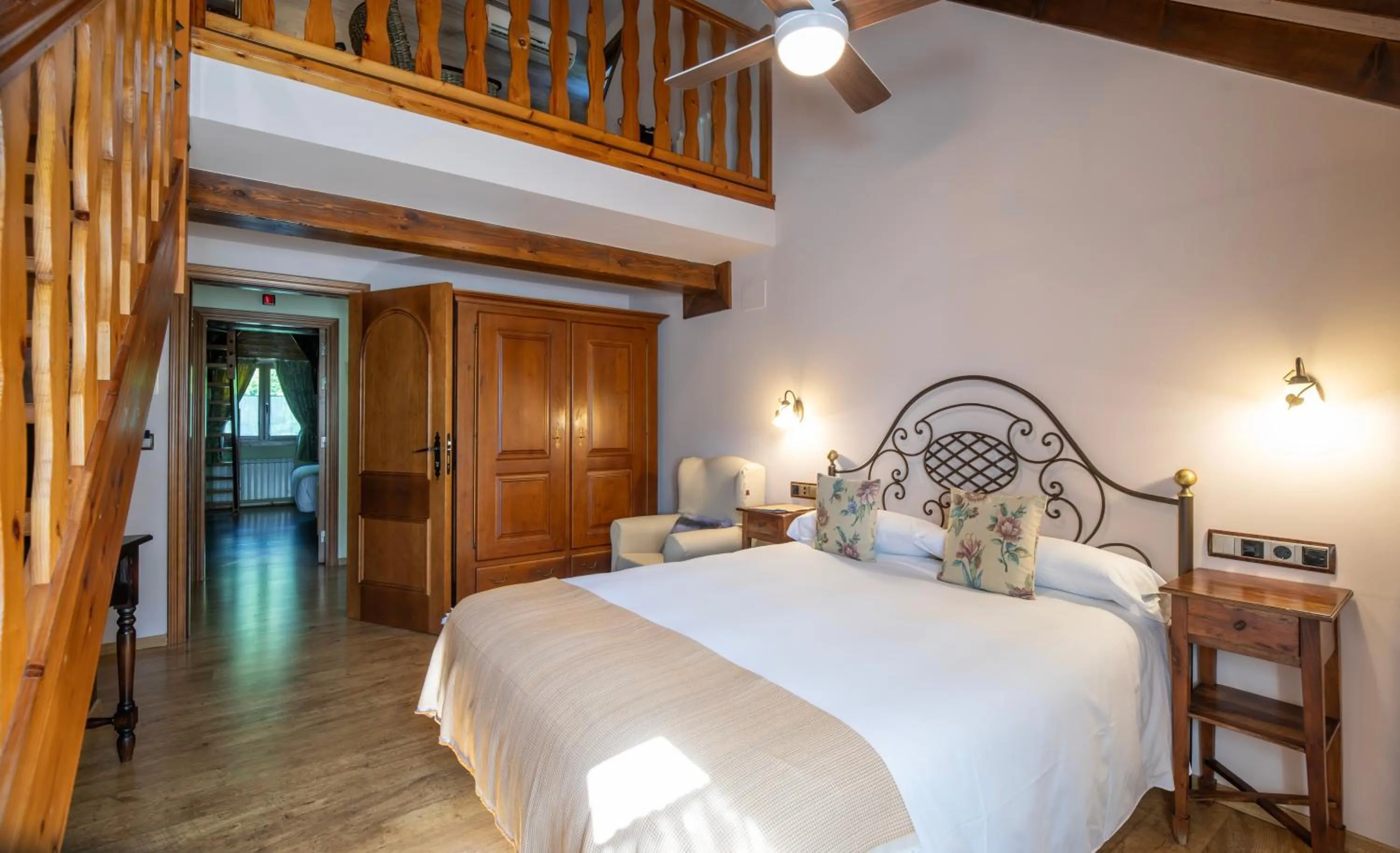 Photo of the whole room, Bed in Hotel Casa Arcas