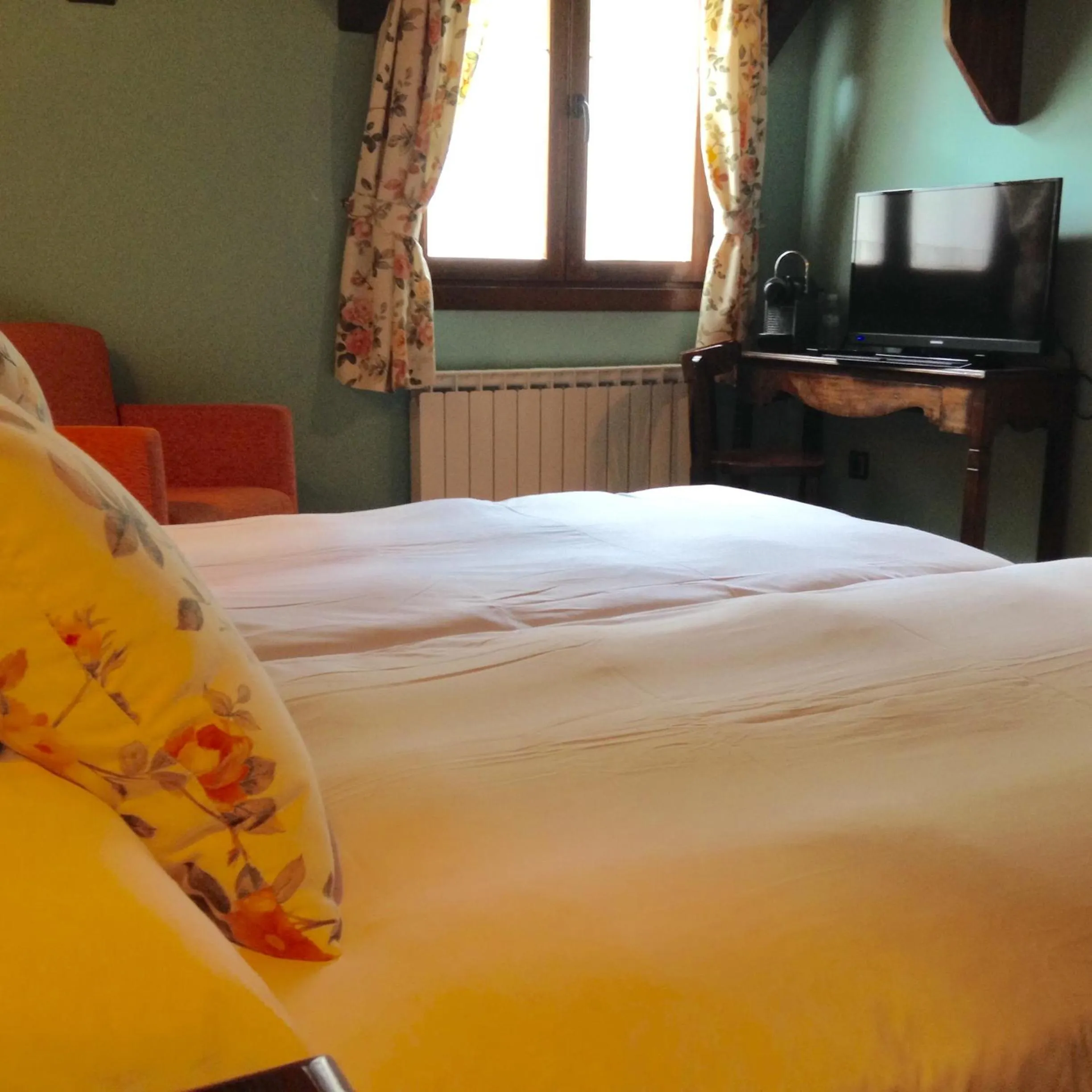 Decorative detail, Bed in Hotel Casa Arcas