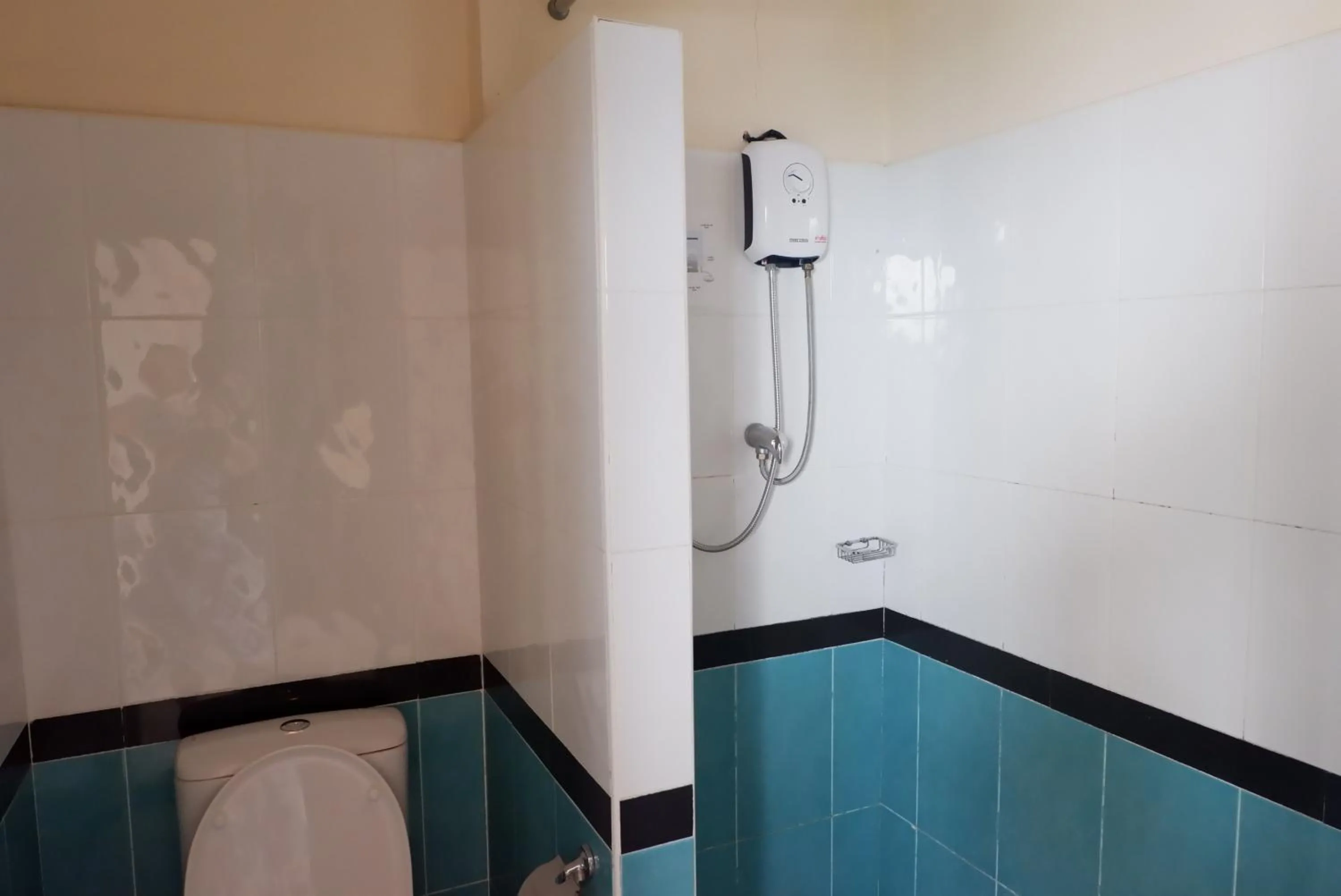 Bed in Auychai Grand Hotel