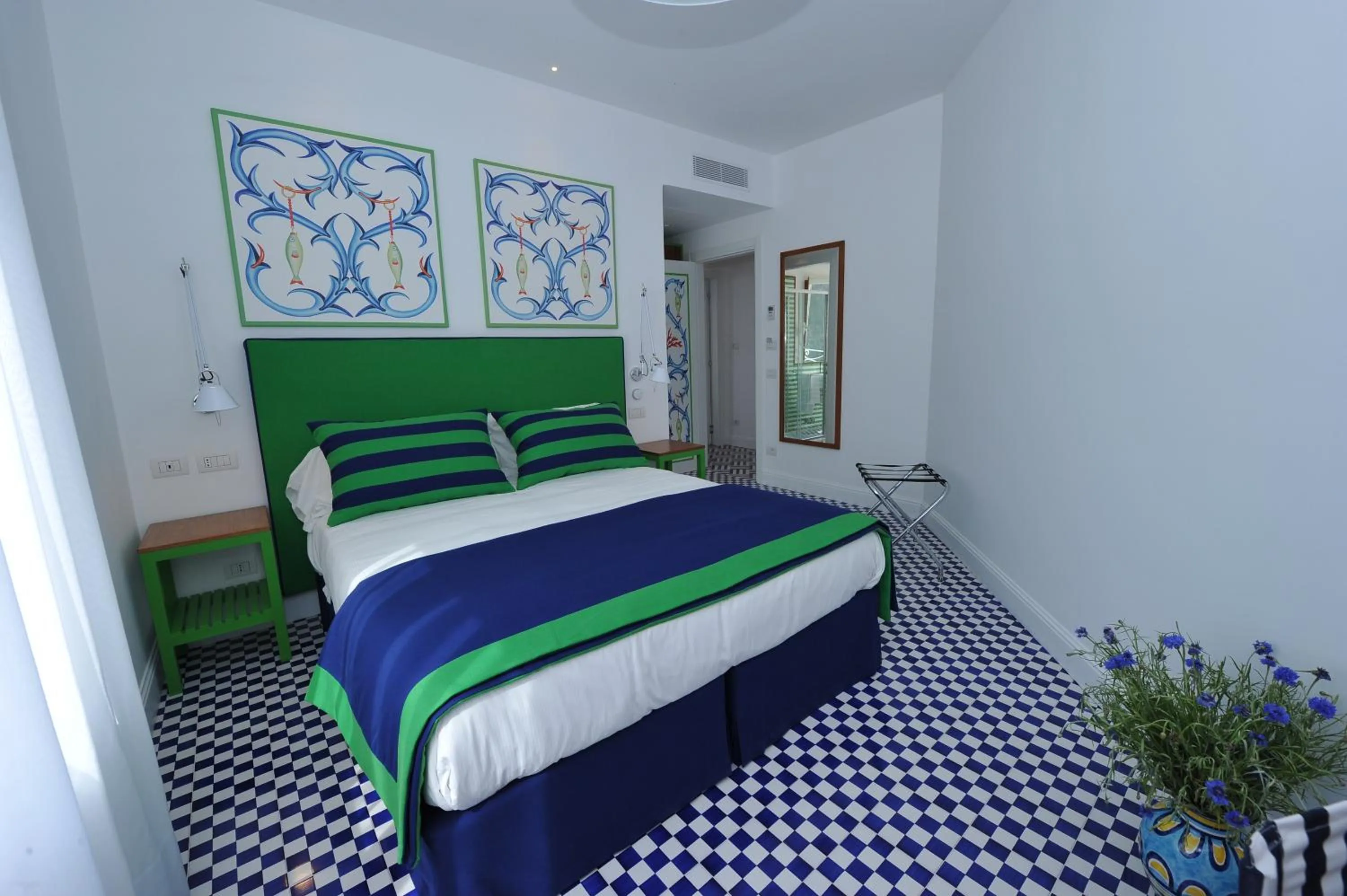 Photo of the whole room, Bed in Maison Lauren