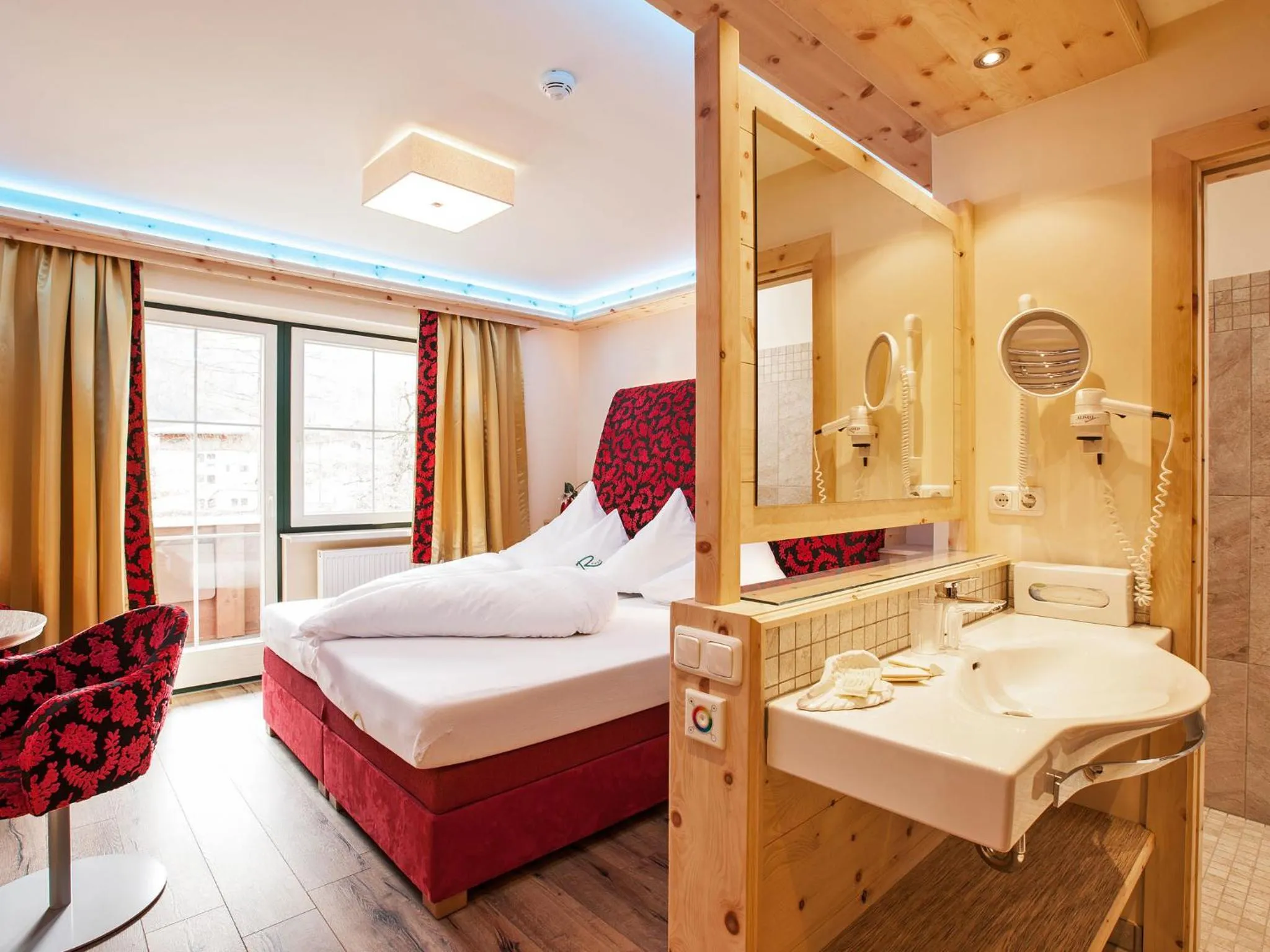 Day, Bed in Sylvana's Wohlfühl Hotel