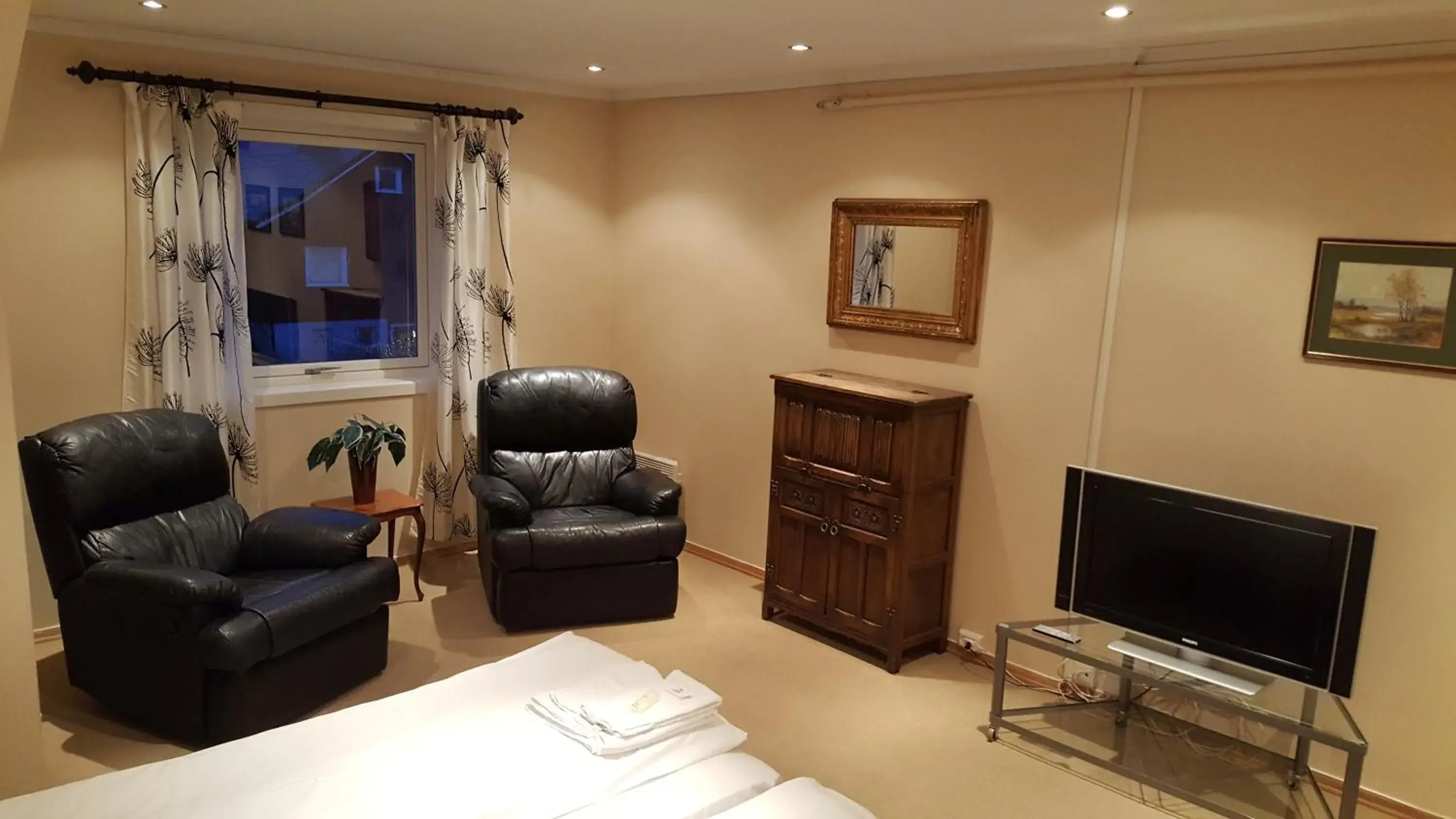 Bed in Skeisvang Gjestgiveri Bed in Skeisvang Gjestgiveri