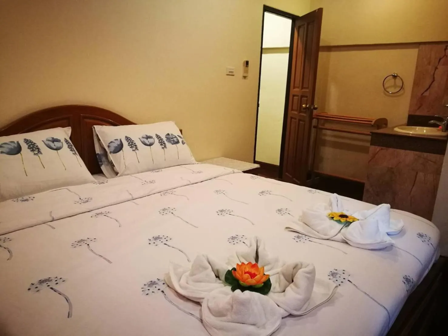 Bedroom, Bed in Villa Navin Premiere Pool Villa