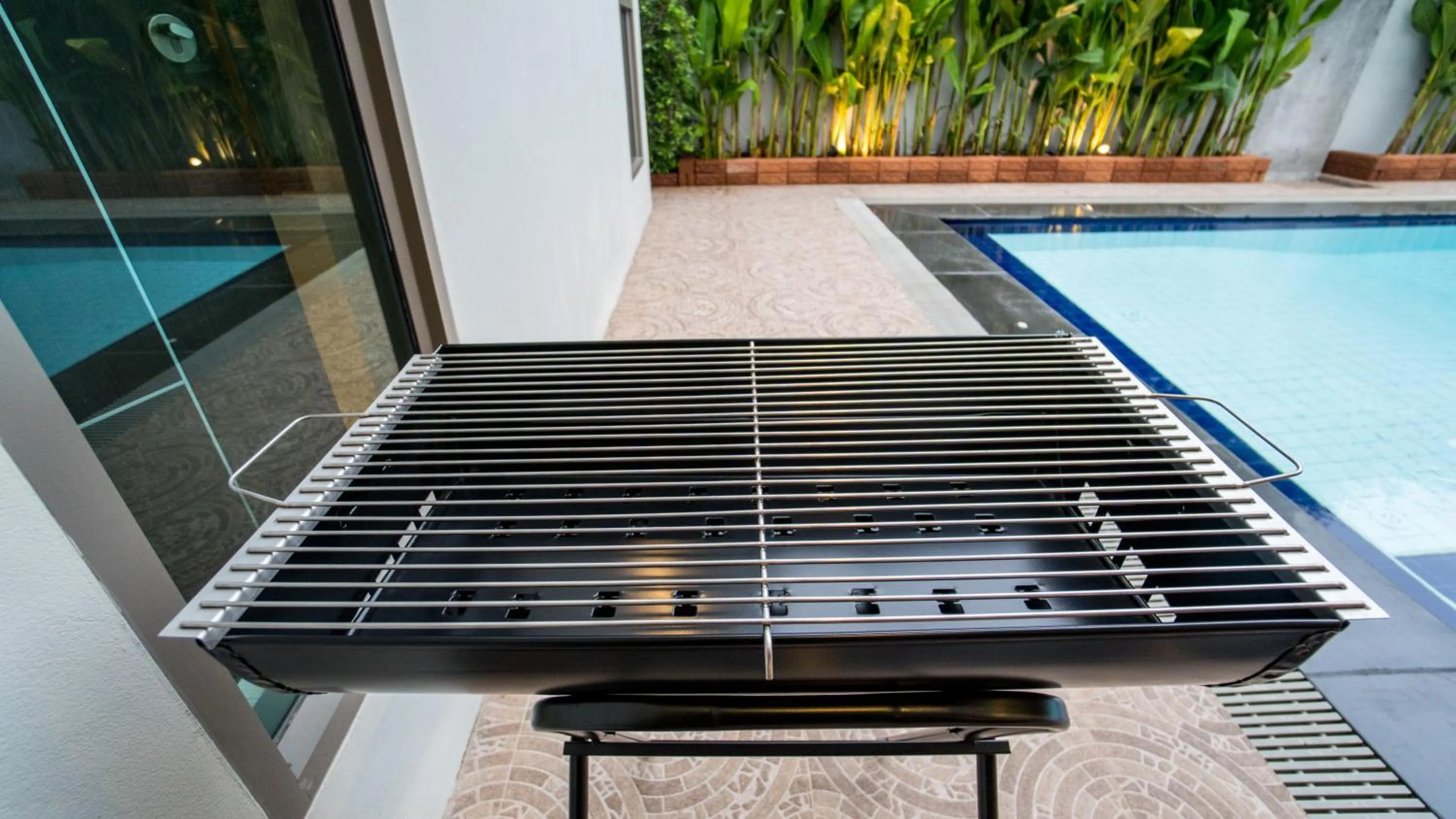 BBQ facilities in Villa Navin Premiere Pool Villa