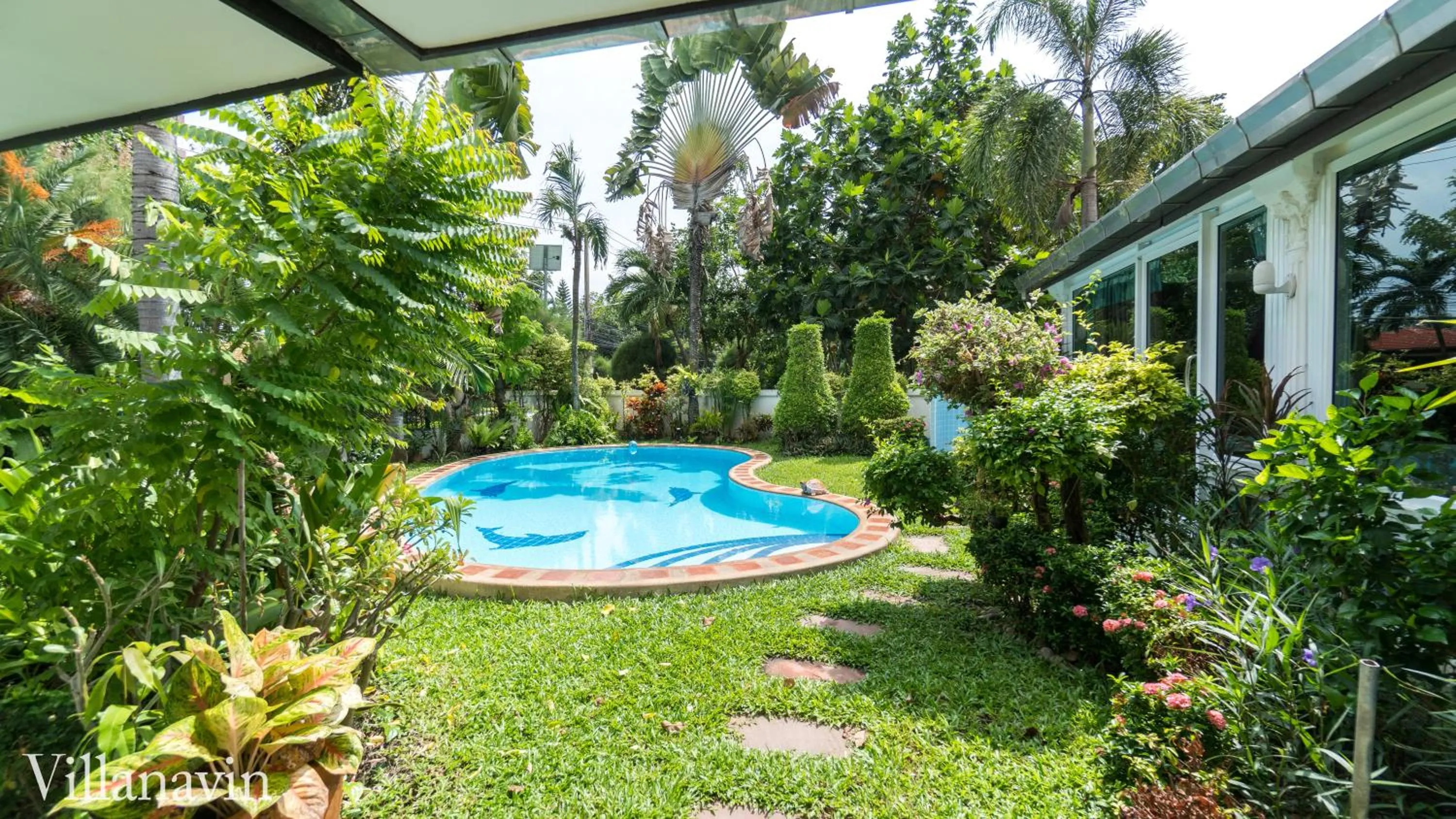 Garden view in Villa Navin Premiere Pool Villa