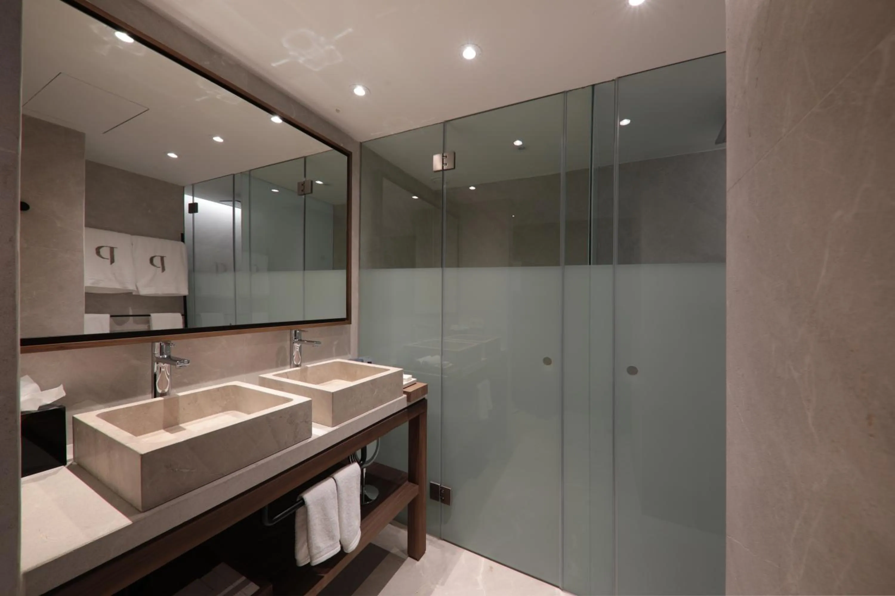 Bathroom in Es Princep - The Leading Hotels of the World