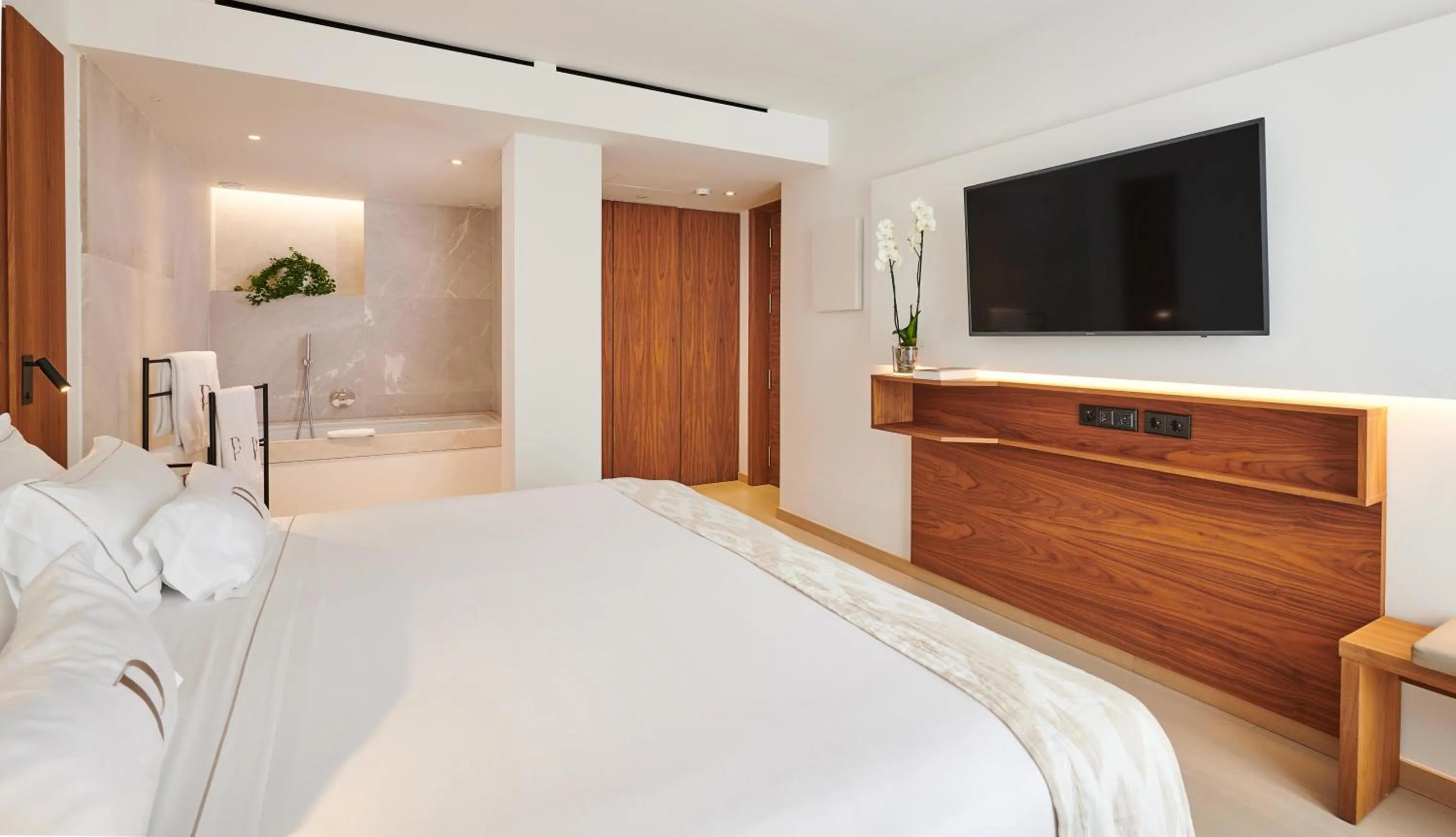 Bed in Es Princep - The Leading Hotels of the World