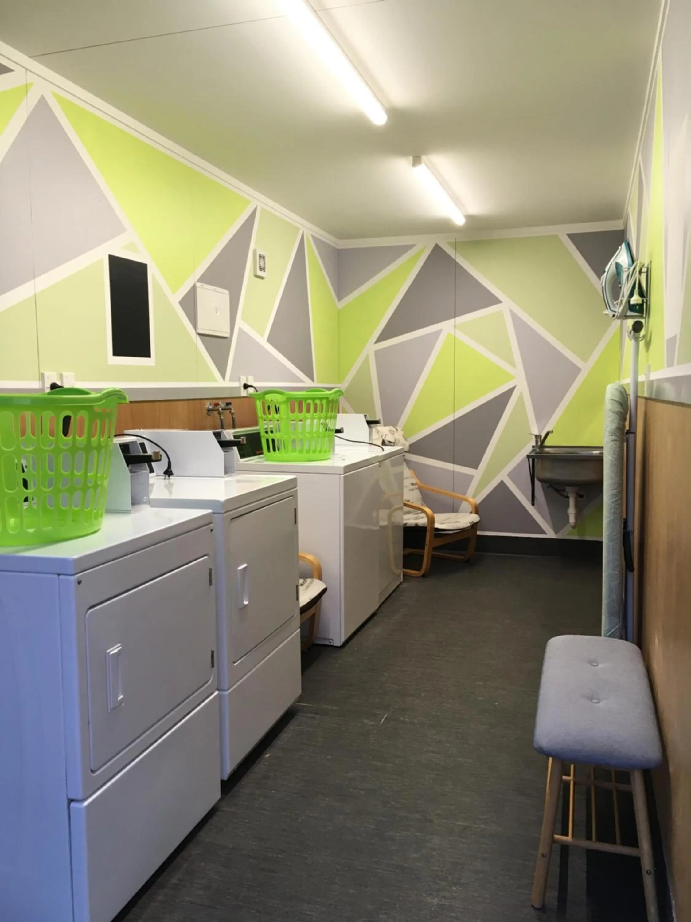 Guests in Ross Beach TOP10 Holiday Park