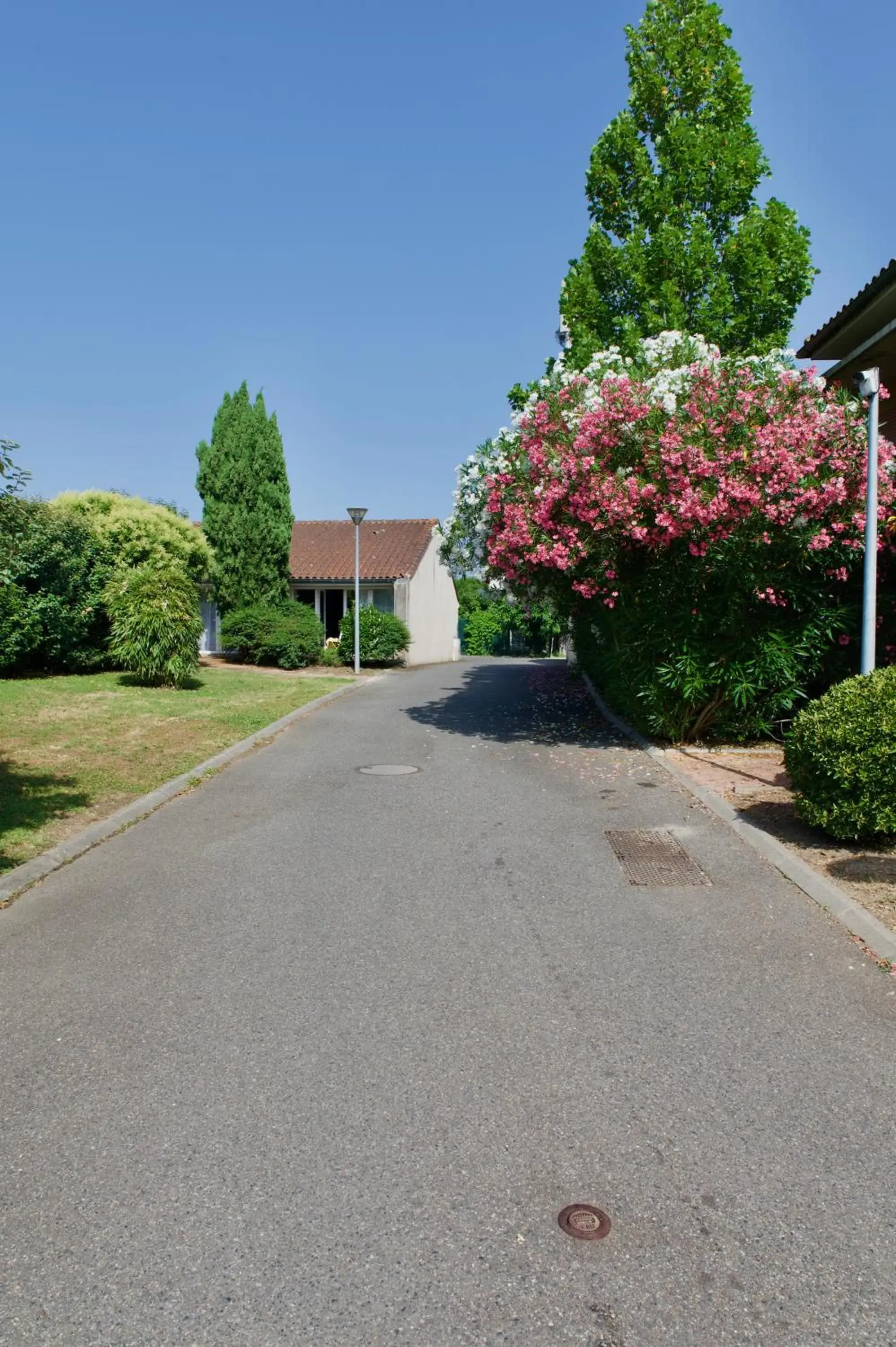 Property building in Résidence de Diane - Toulouse Property building in Résidence de Diane - Toulouse