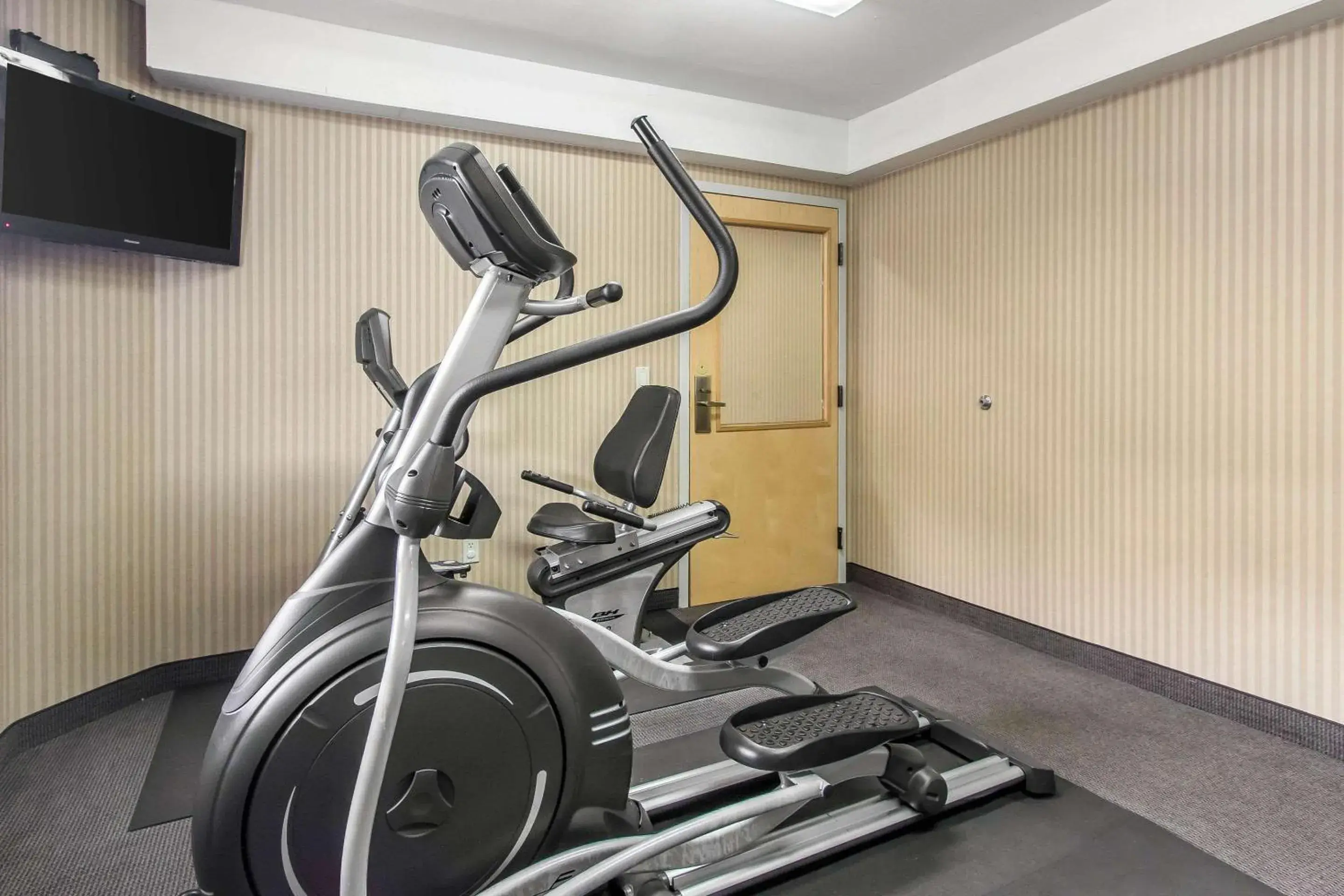 Fitness centre/facilities in Sleep Inn Nashville near Percy Priest Lake Fitness centre/facilities in Sleep Inn Nashville near Percy Priest Lake