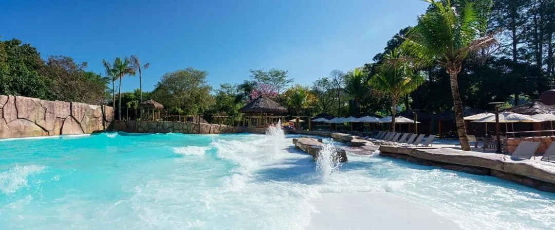 Swimming pool in Bourbon Resort Atibaia