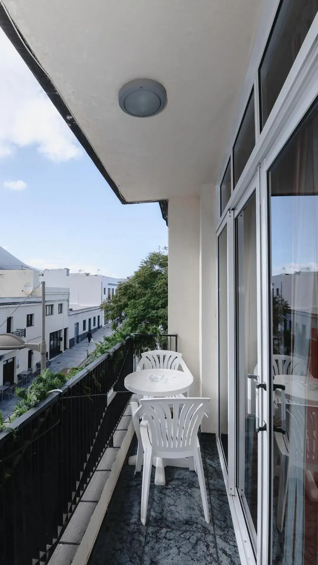 Balcony/Terrace in Apartamentos Jucar Balcony/Terrace in Apartamentos Jucar