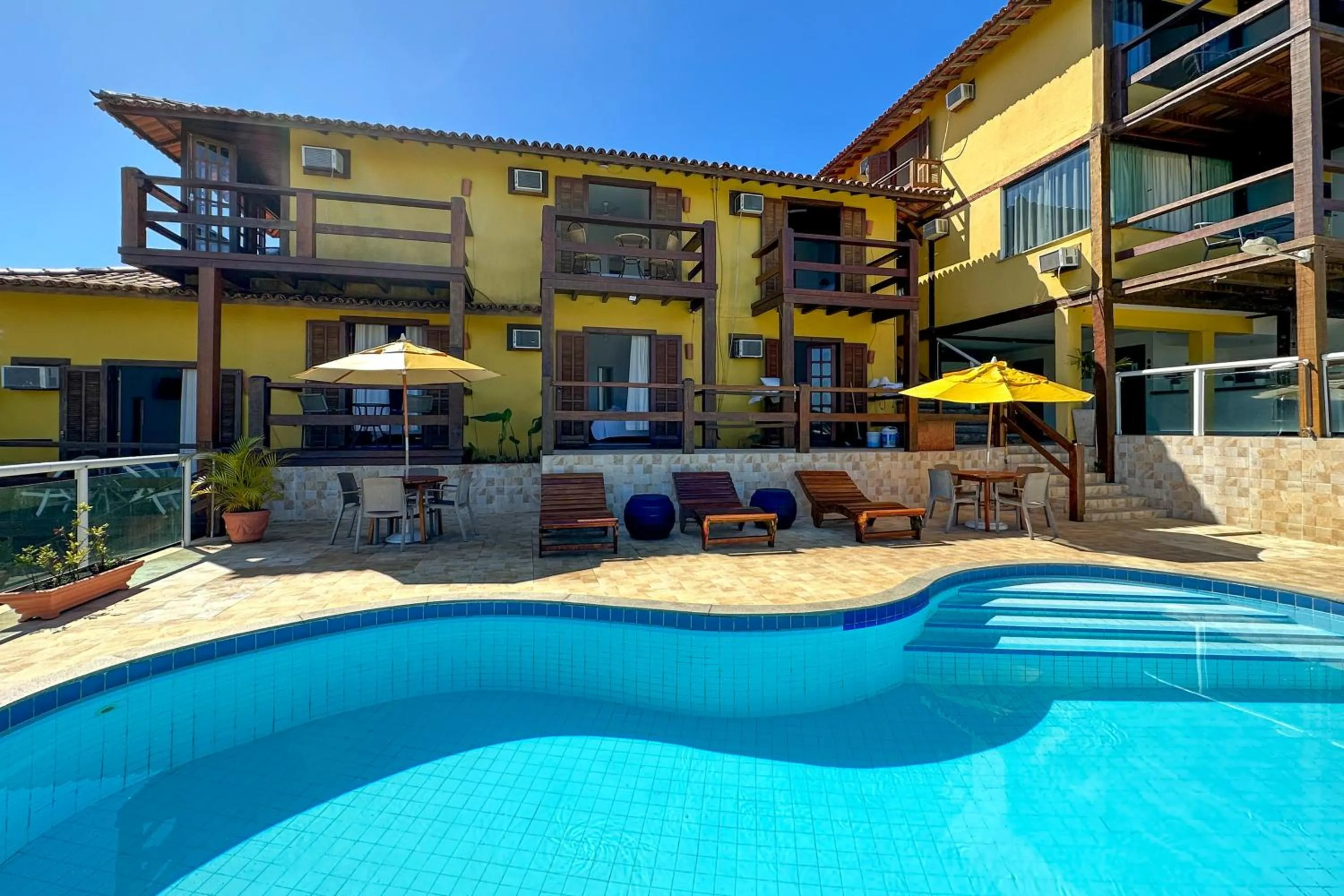 Property building in Côte D`azur Buzios