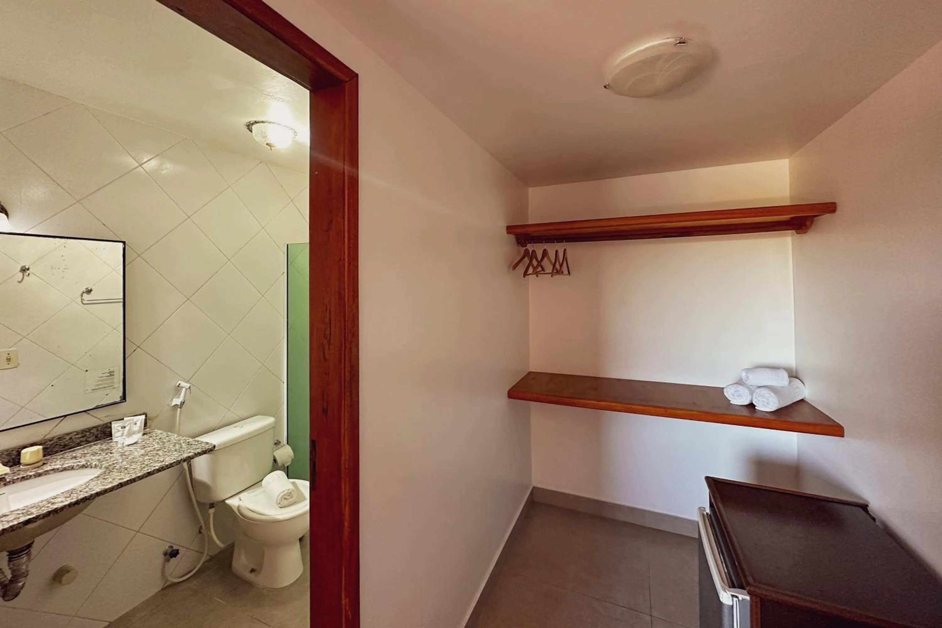 Toilet in Côte D`azur Buzios