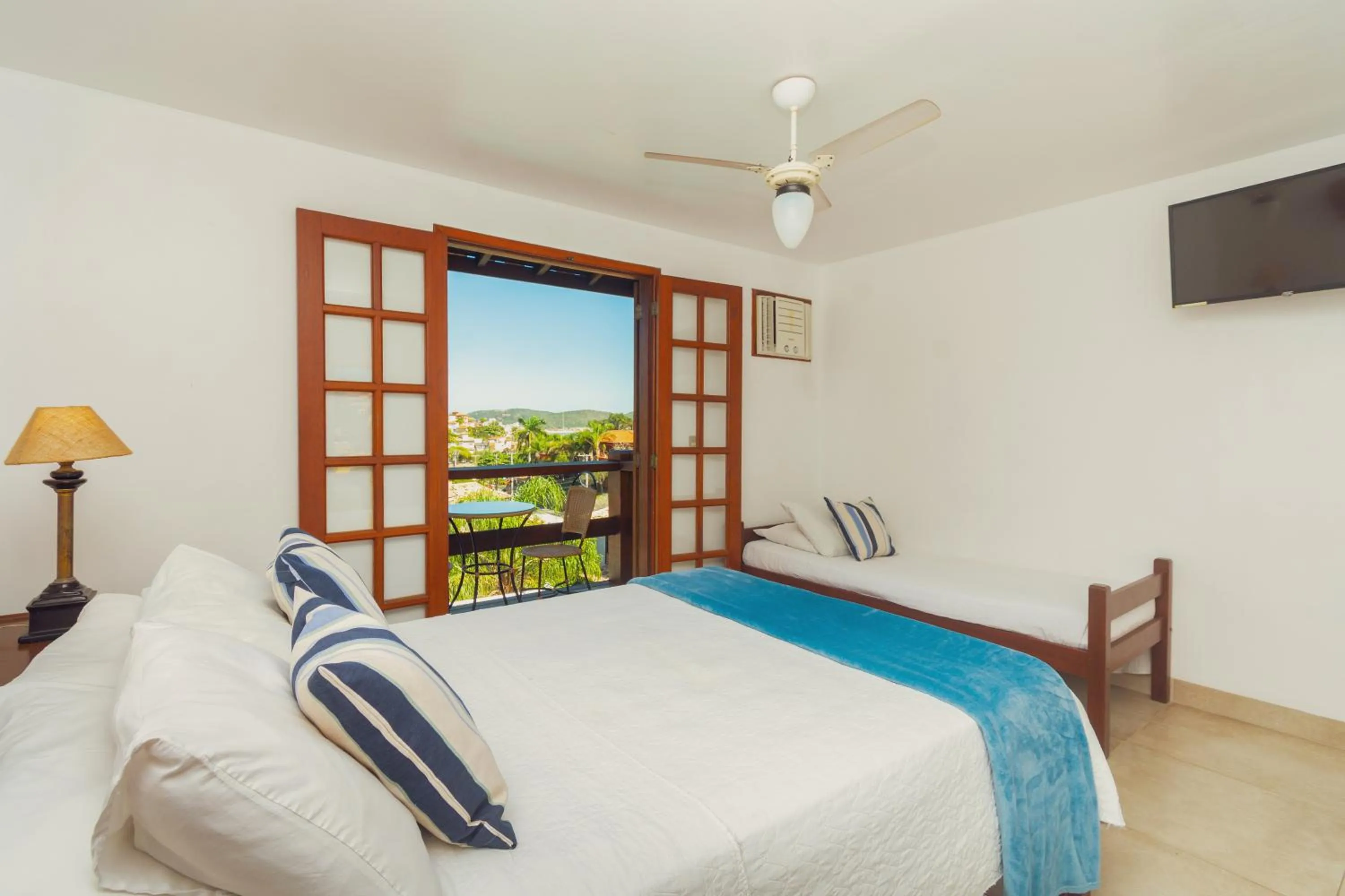 Bed in Côte D`azur Buzios