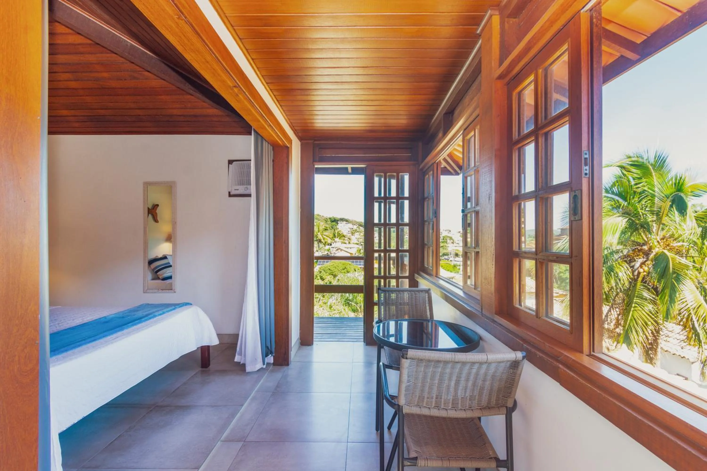 Bed in Côte D`azur Buzios