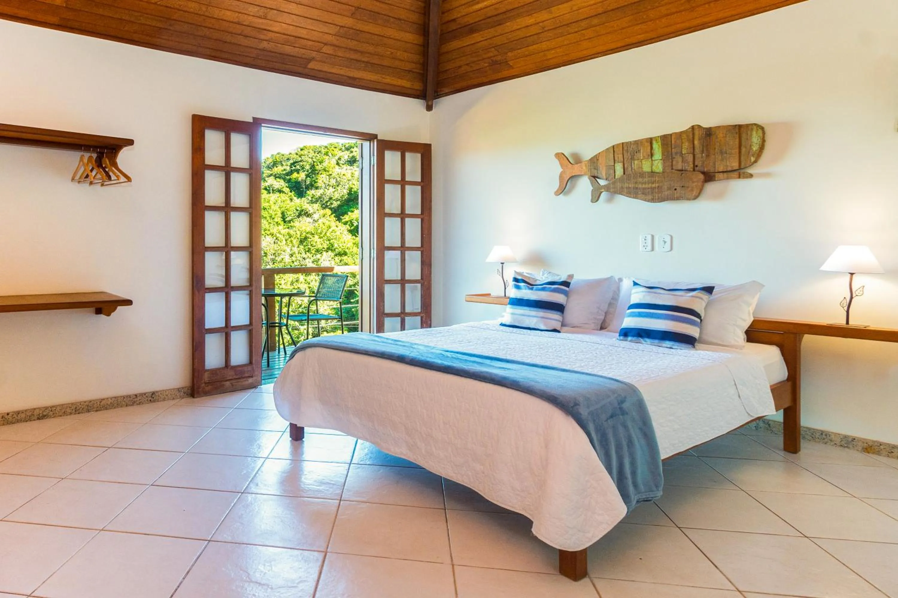 Bed in Côte D`azur Buzios