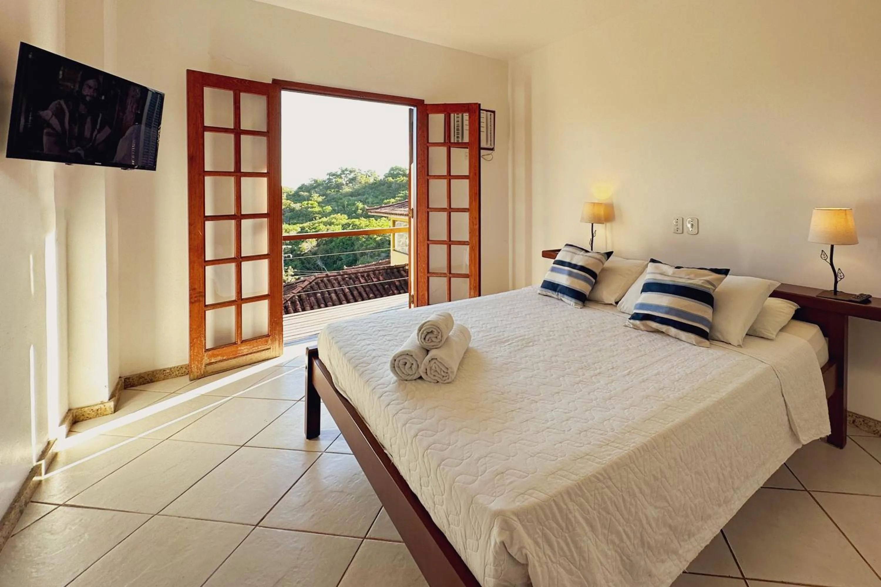 Bed in Côte D`azur Buzios