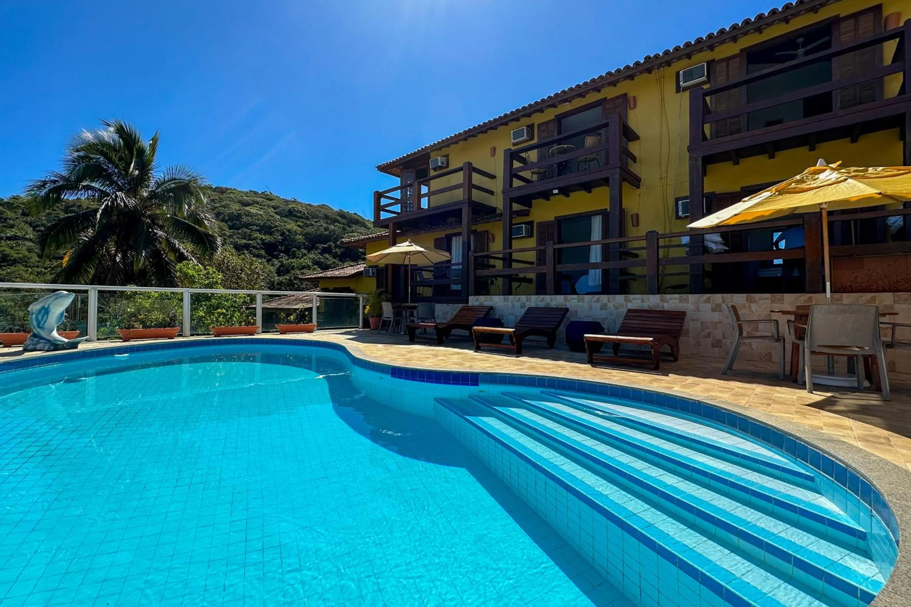 Property building in Côte D`azur Buzios