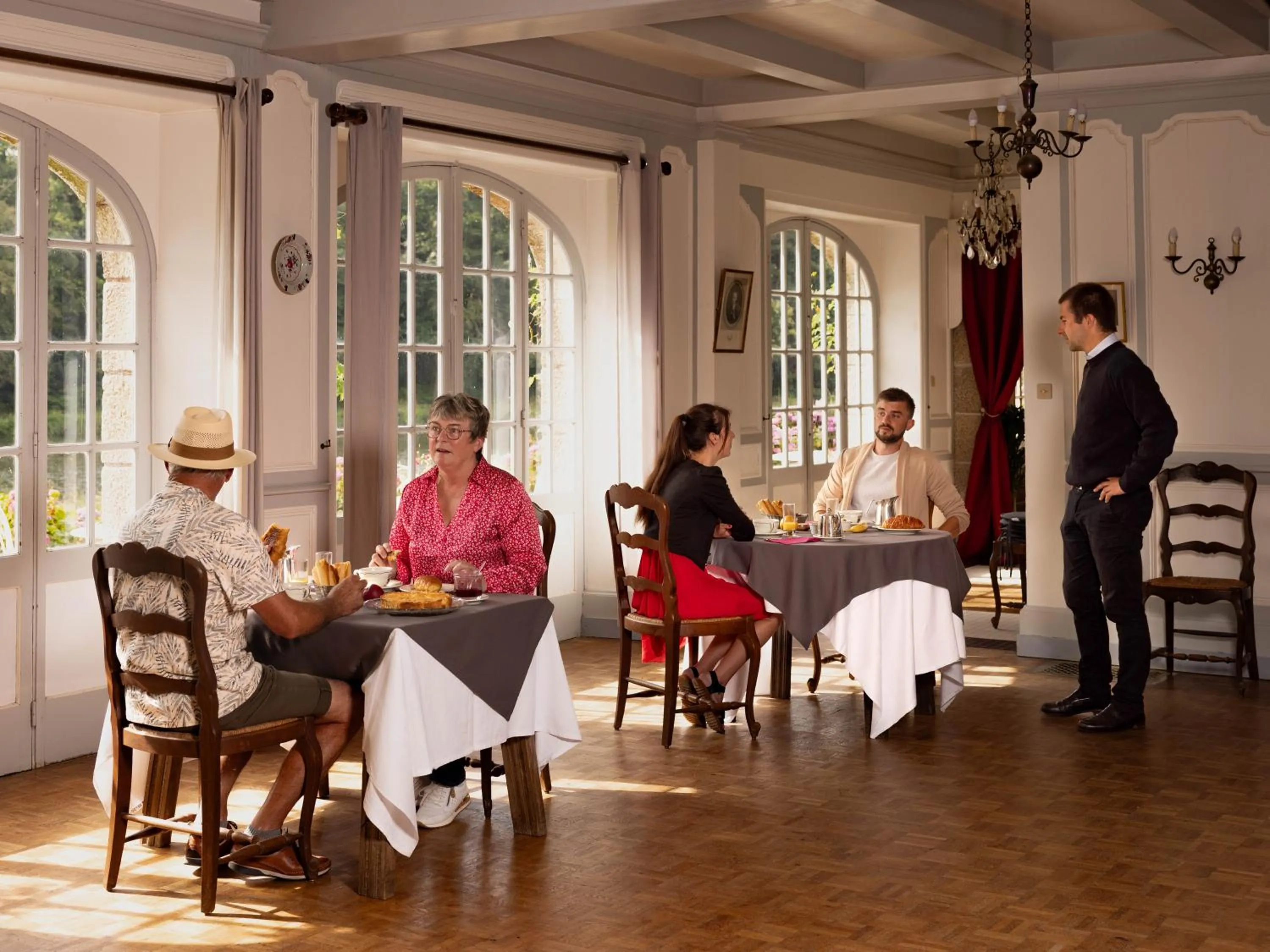 Breakfast in Manoir Du Stang