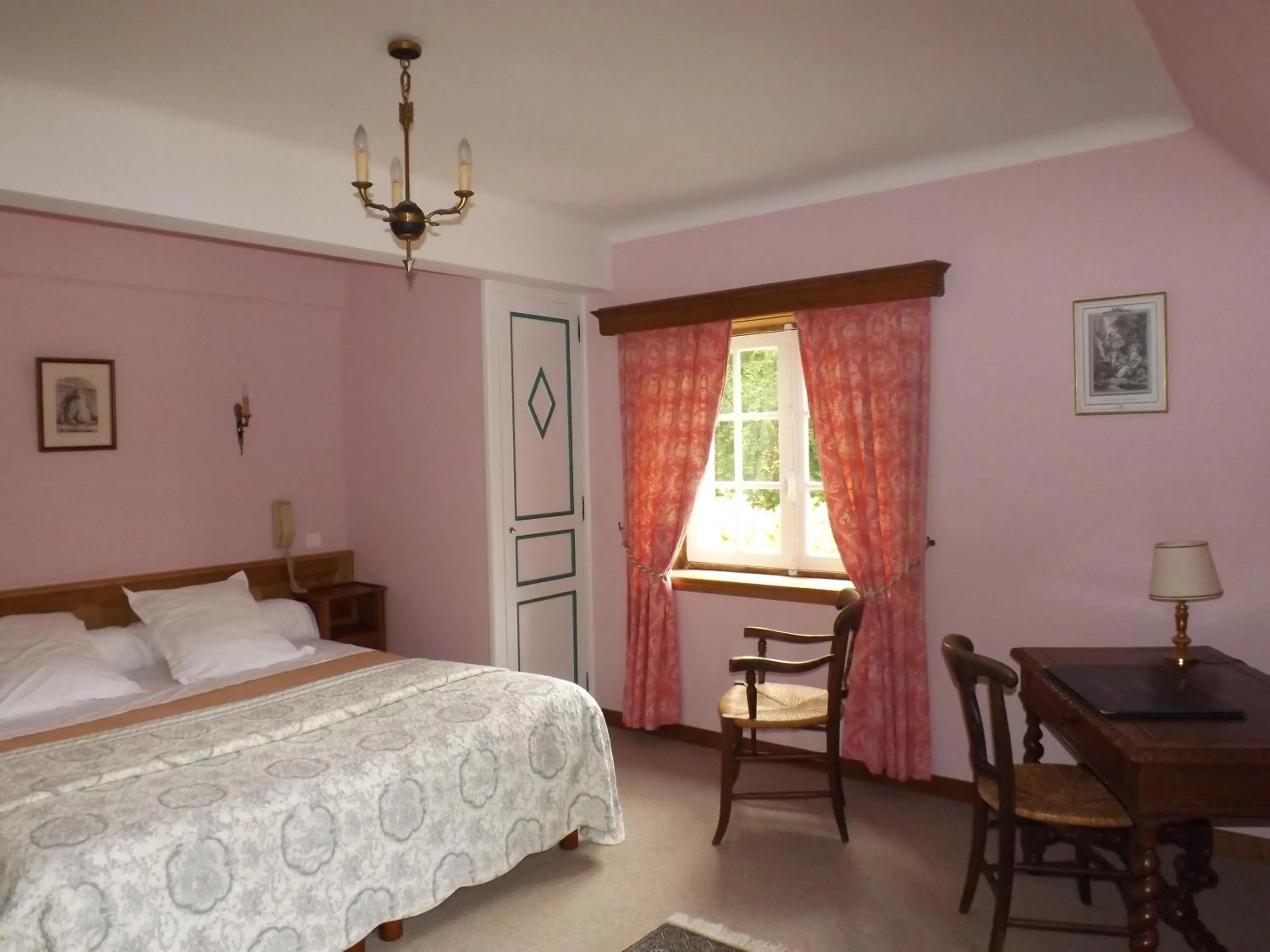 Character Double Room in Manoir Du Stang