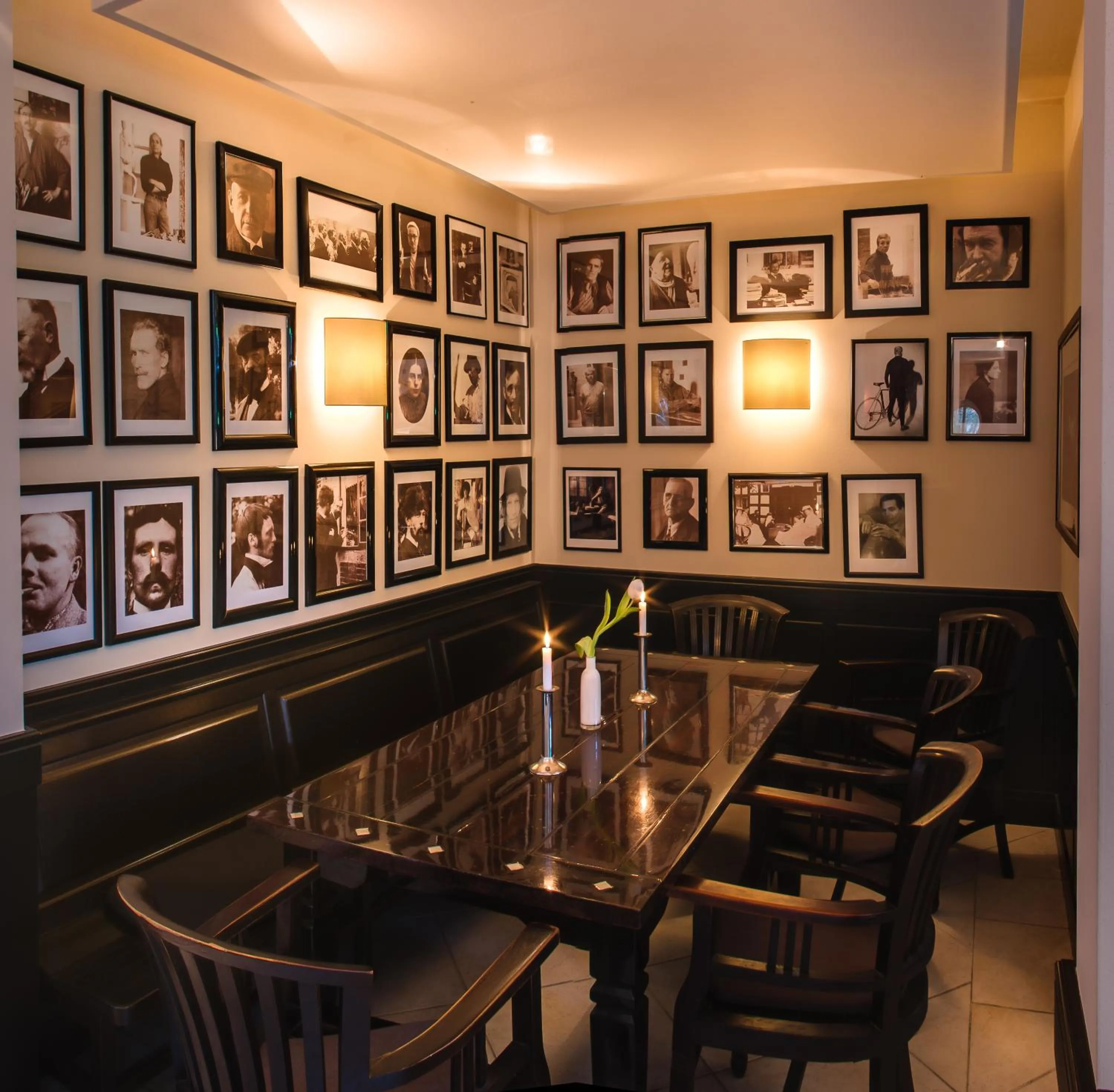 Lounge or bar in Hotel Village