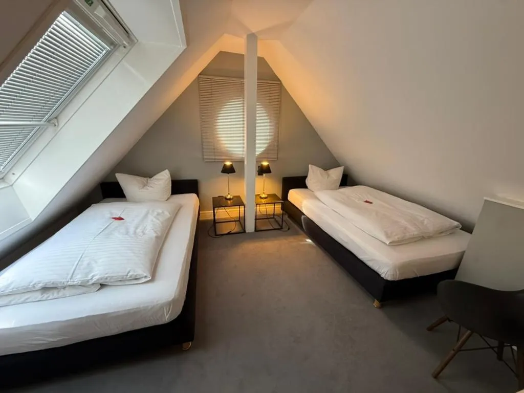 Bedroom, Bed in Hotel Village