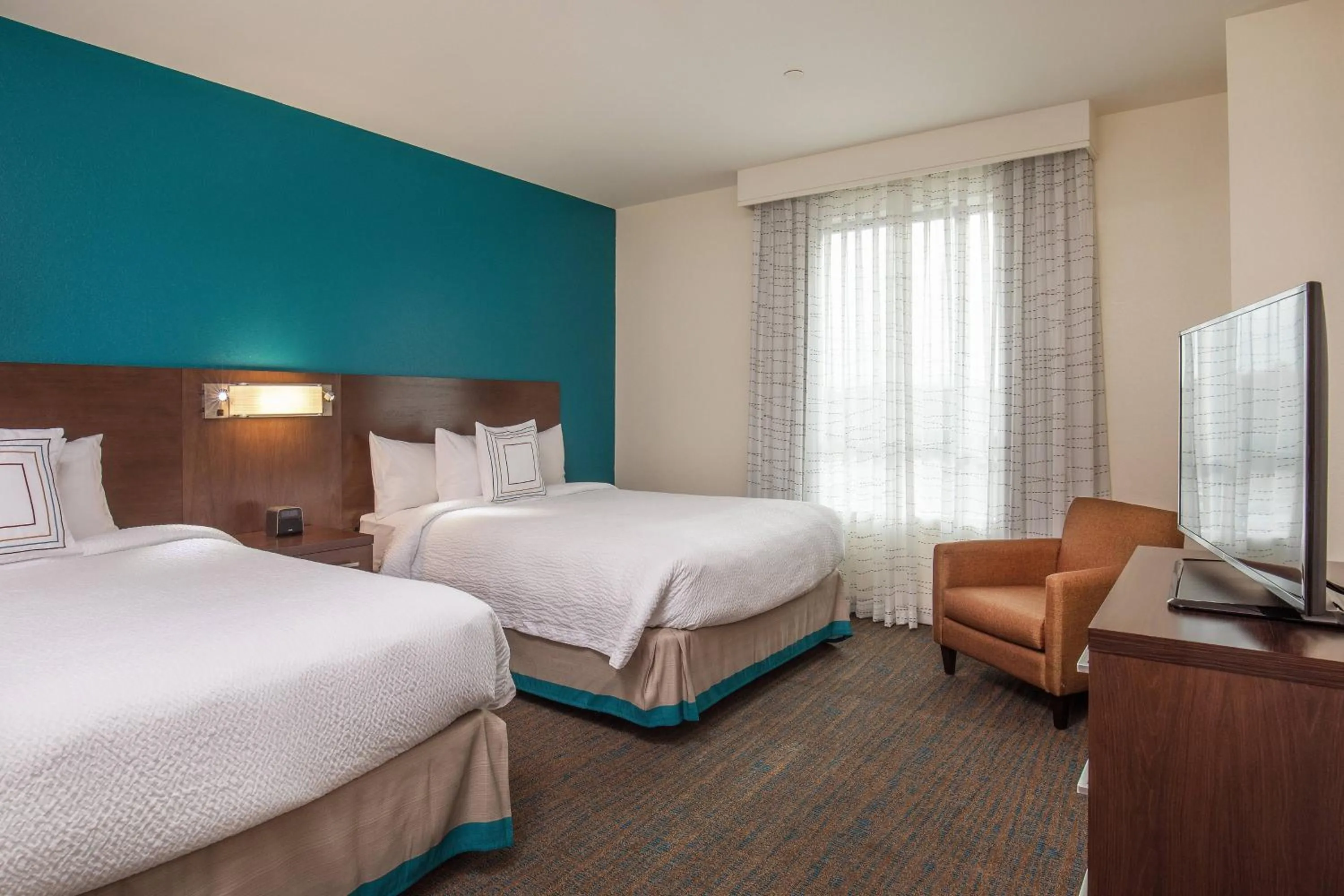 Bedroom, Bed in Residence Inn by Marriott Boston Braintree