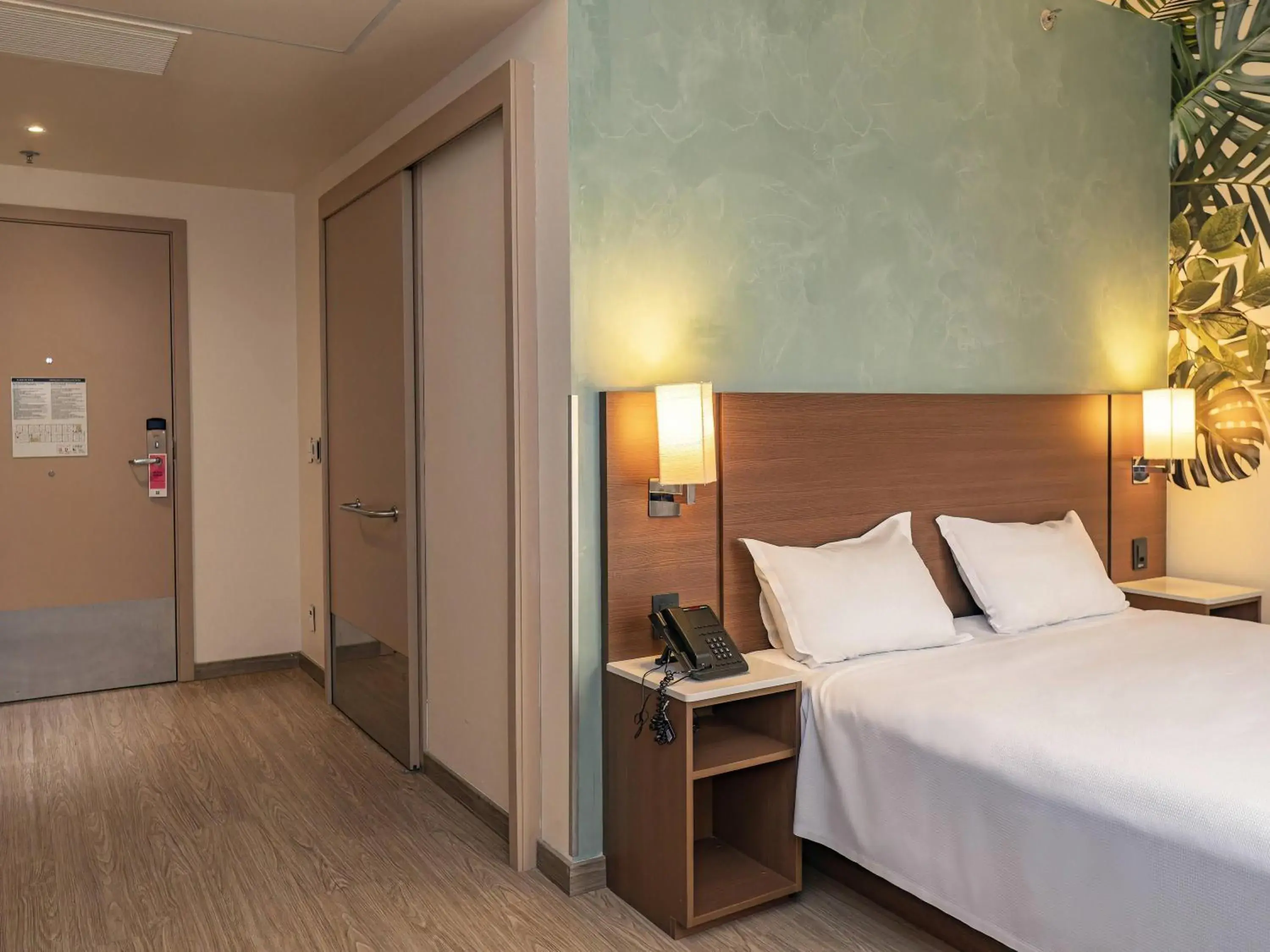 Bedroom, Bed in ibis Styles Curitiba Aeroporto Bedroom, Bed in ibis Styles Curitiba Aeroporto