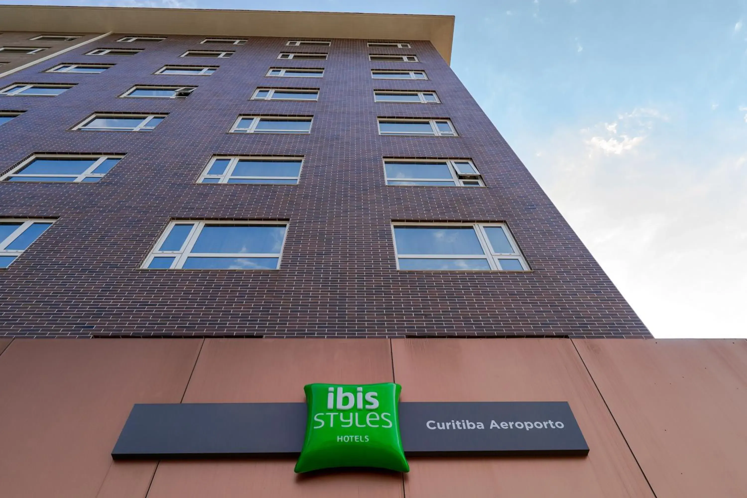 Facade/entrance in ibis Styles Curitiba Aeroporto Facade/entrance in ibis Styles Curitiba Aeroporto
