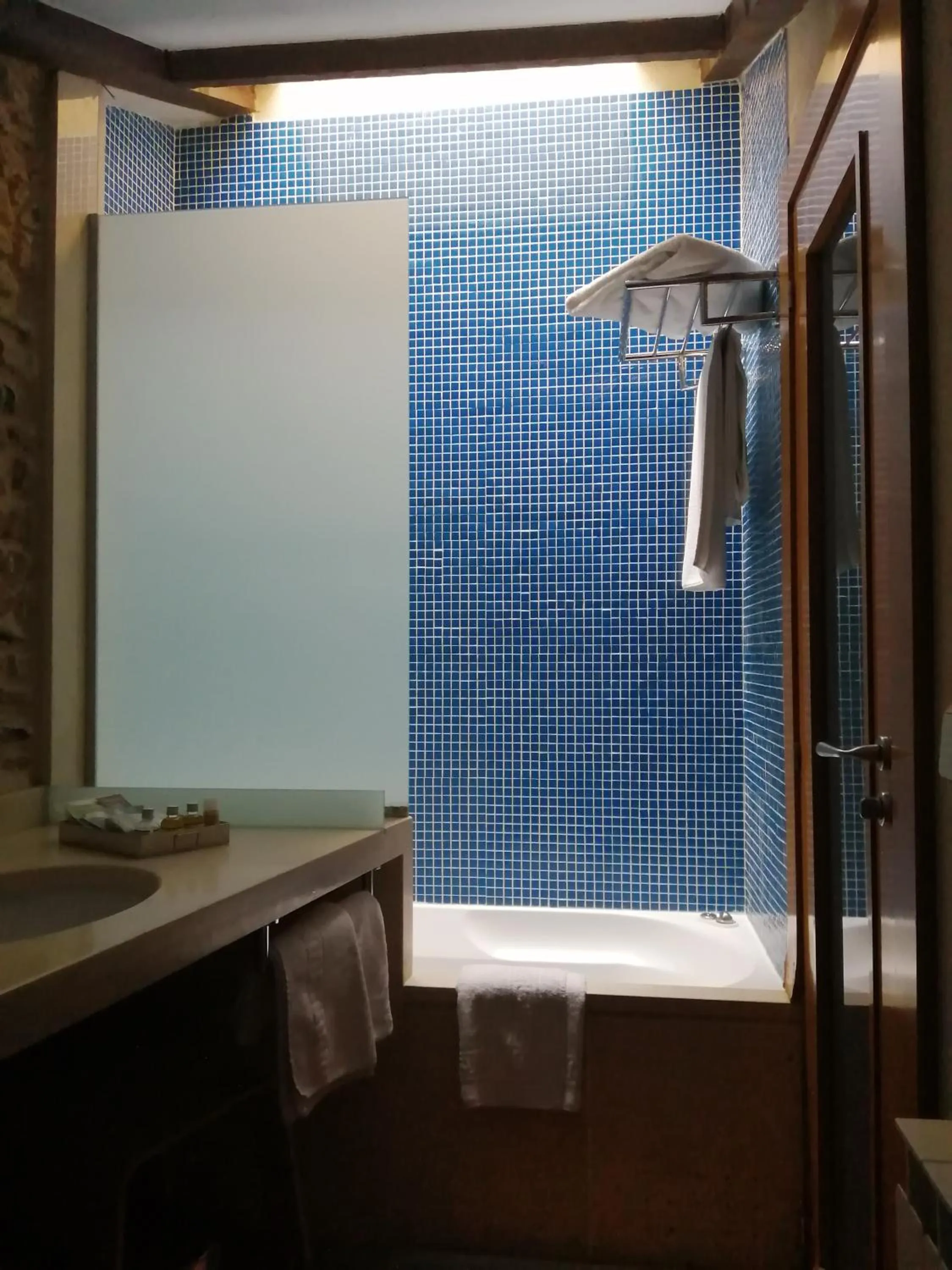 Bathroom in Posada Real de Las Misas