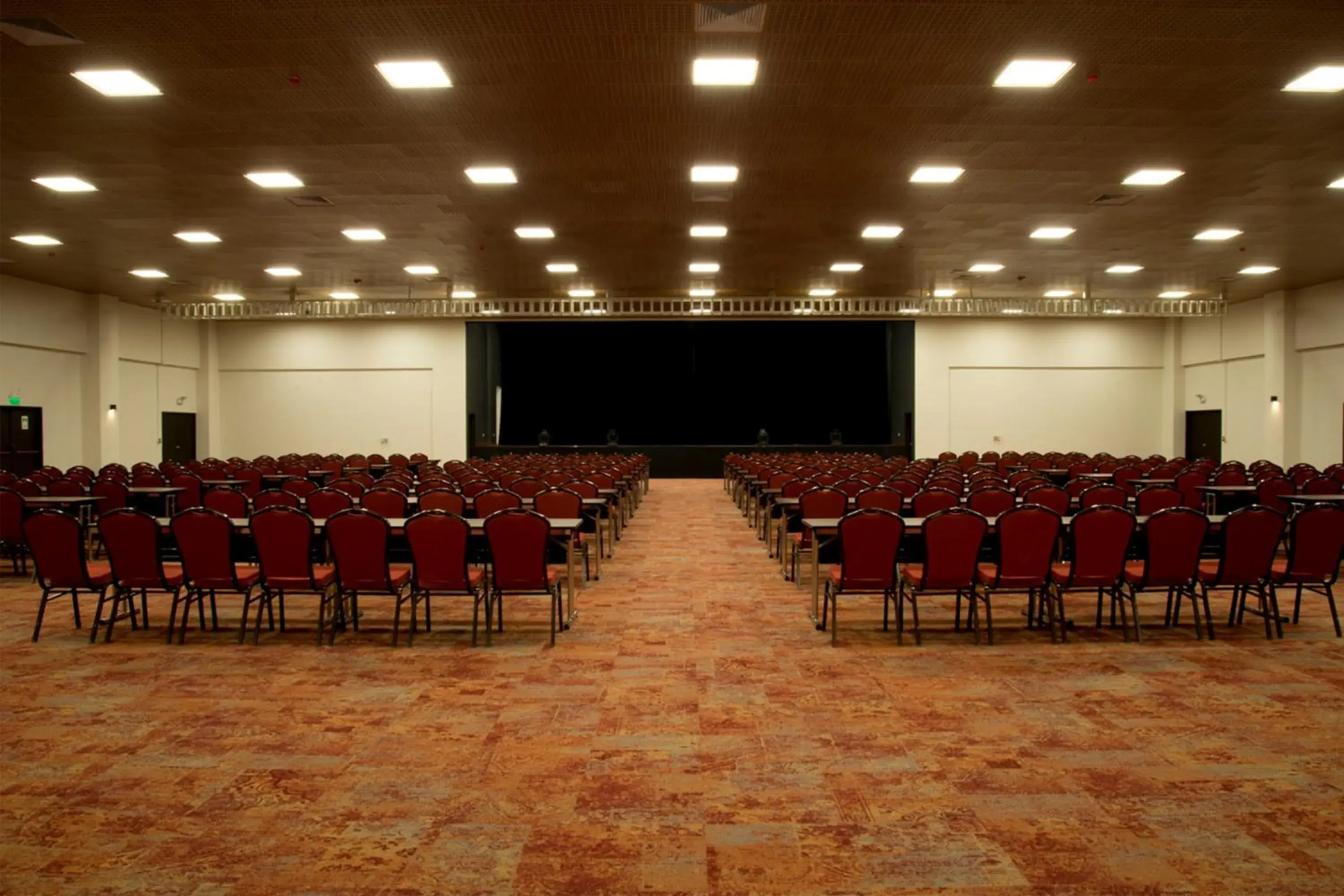 Property building in Decameron El Pueblo Property building in Decameron El Pueblo