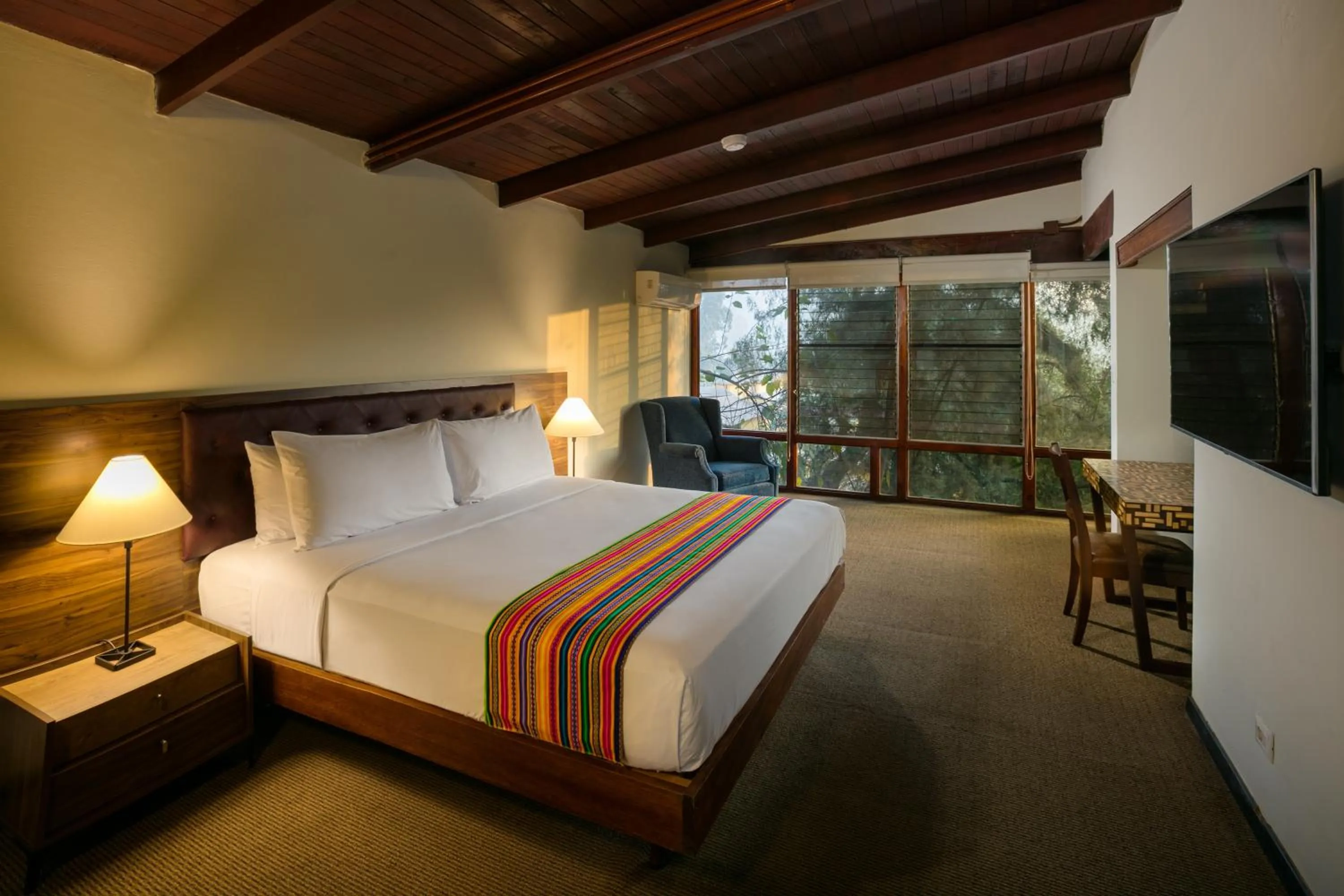 Bed in Decameron El Pueblo