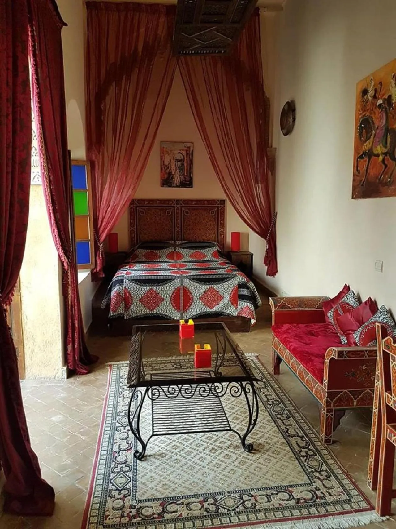 Photo of the whole room, Bed in Riad Marlinea