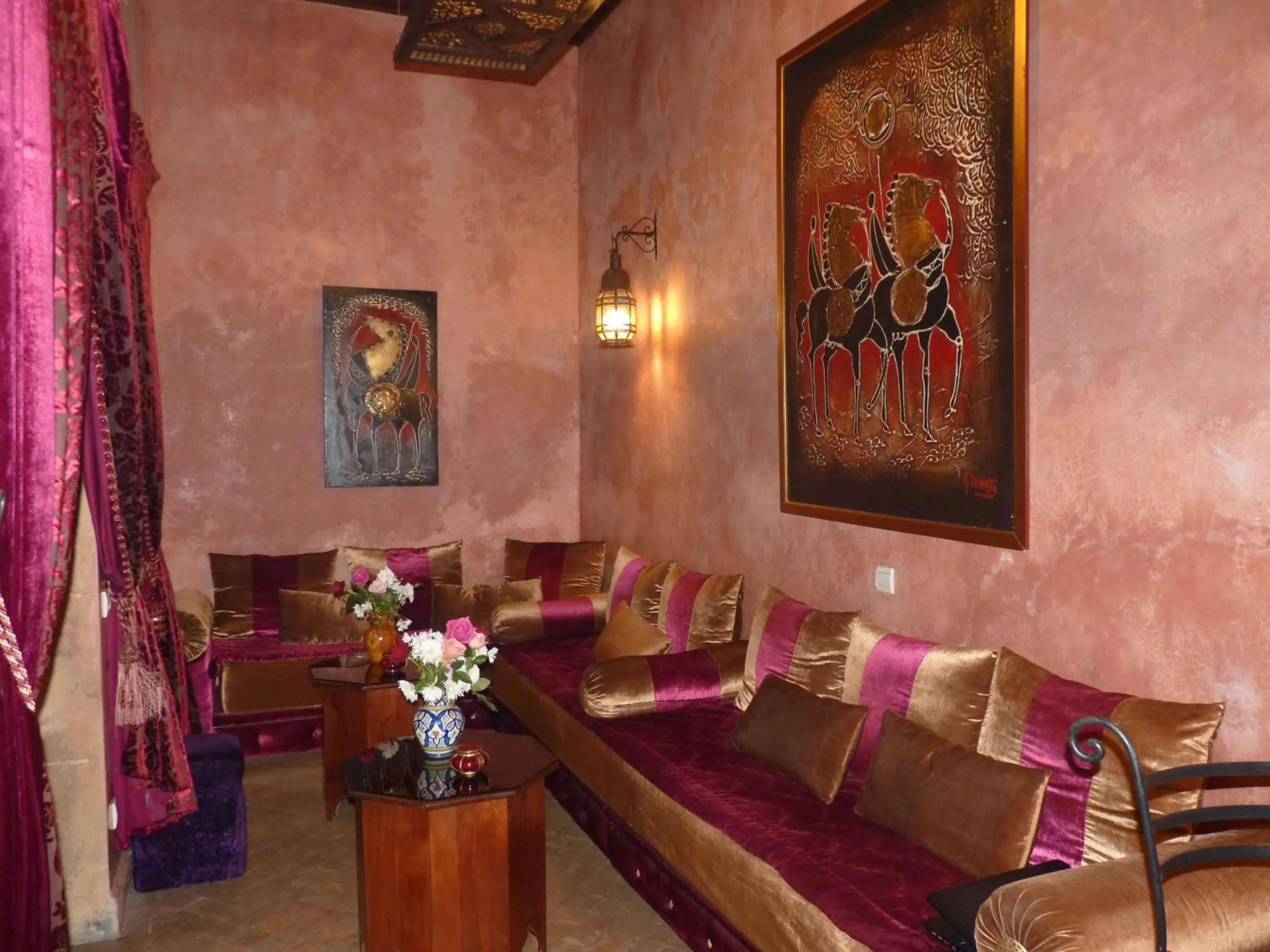 Decorative detail in Riad Marlinea