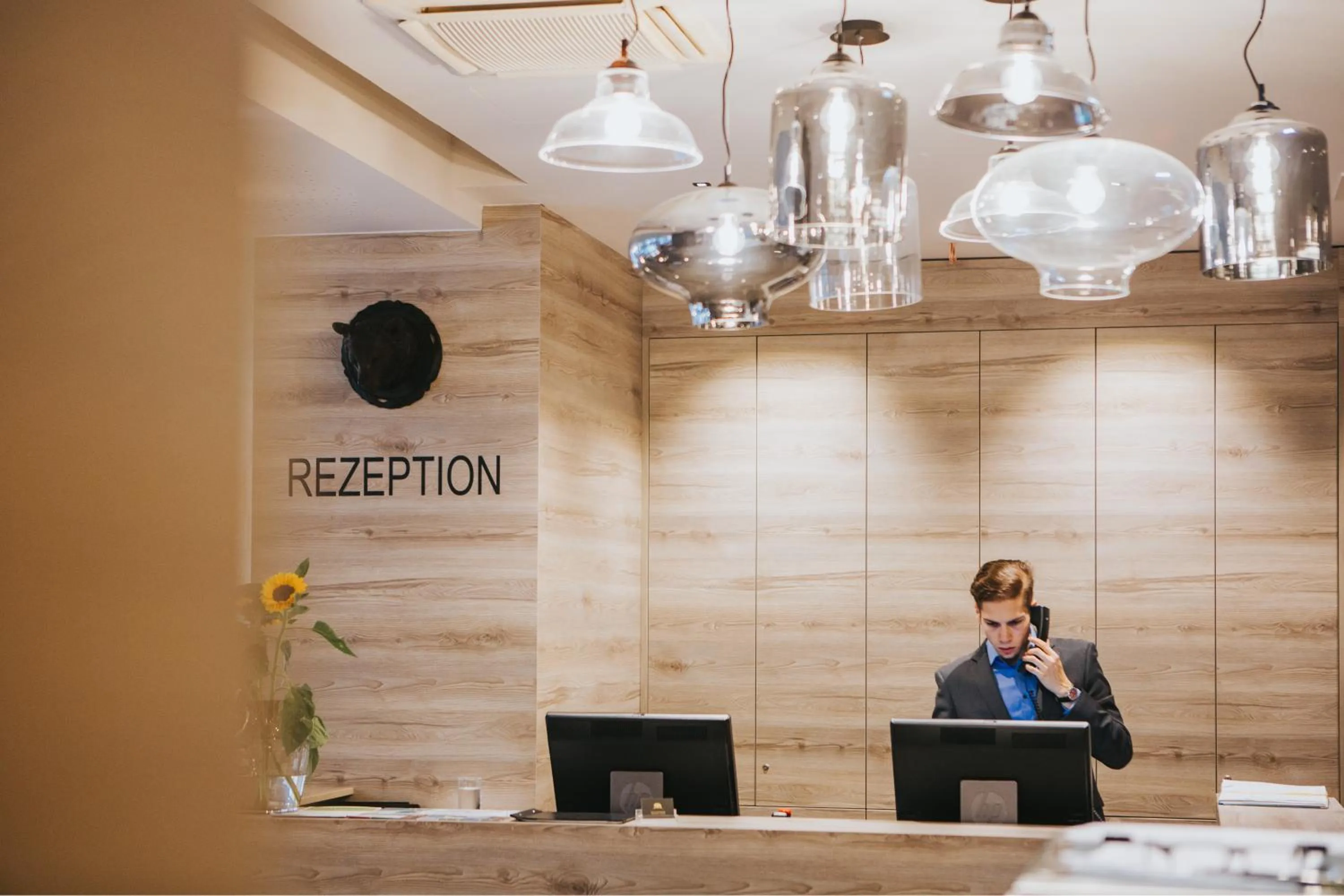 Lobby or reception in Hotel Schwarzer Bär