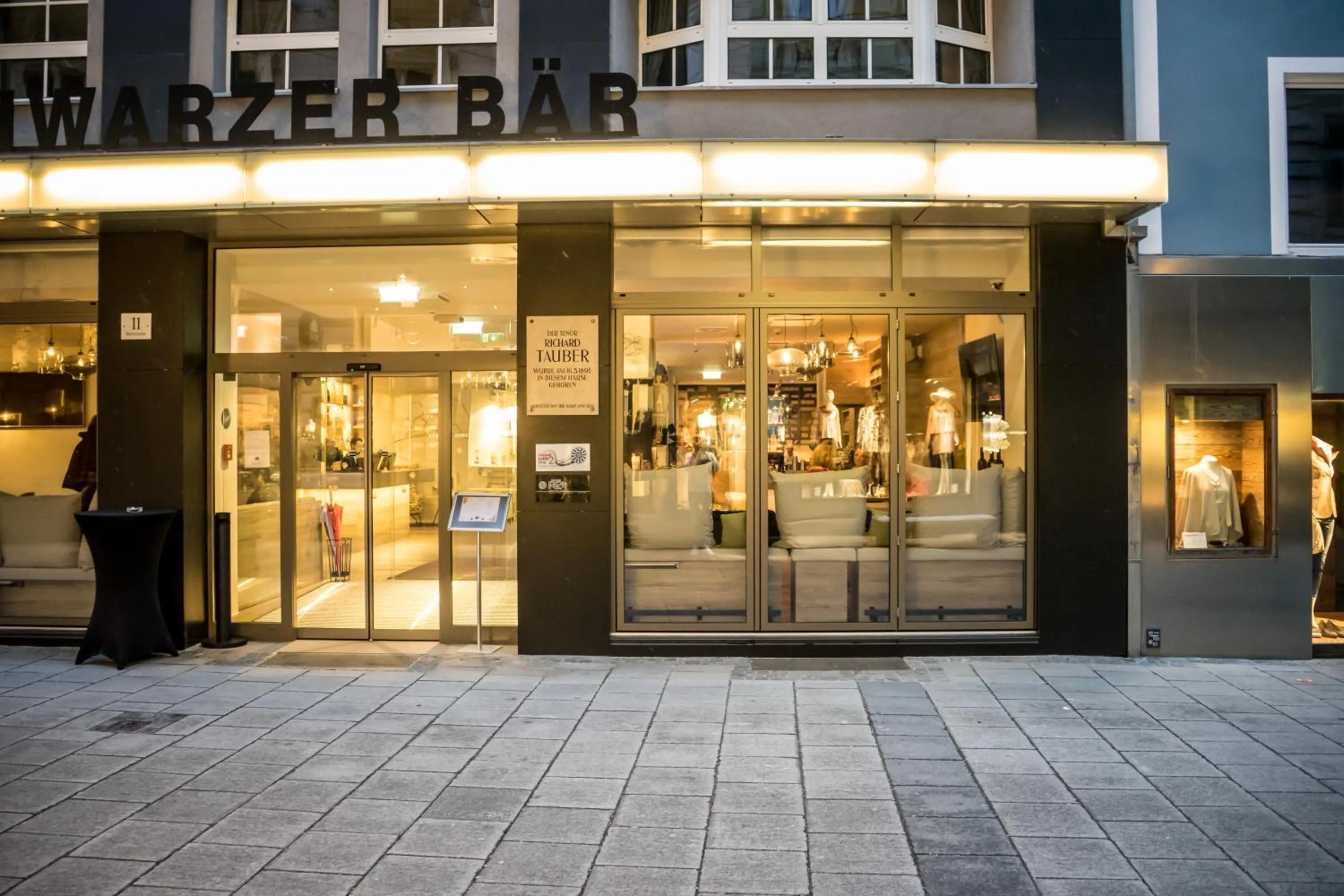 Property building in Hotel Schwarzer Bär