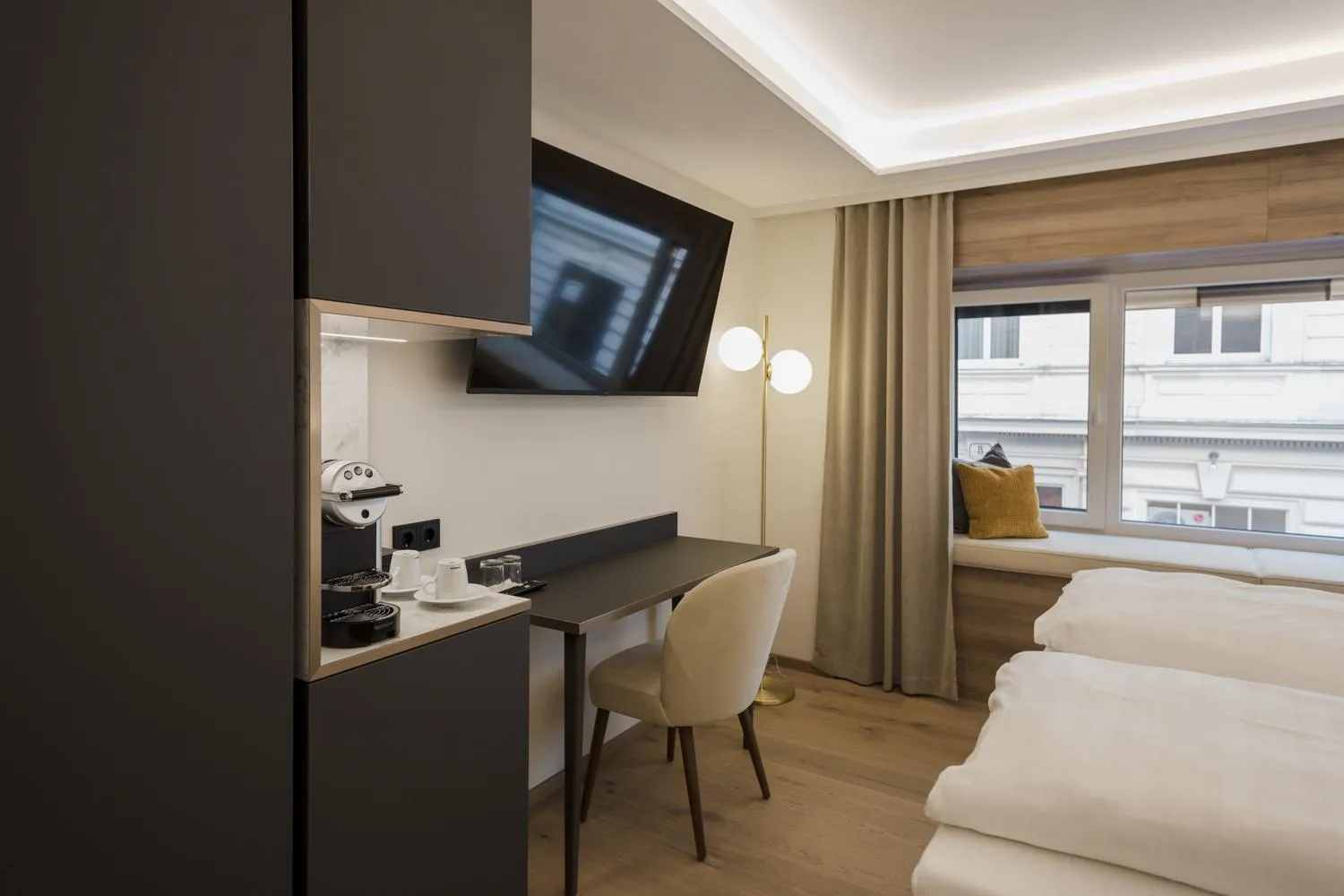 Photo of the whole room in Hotel Schwarzer Bär