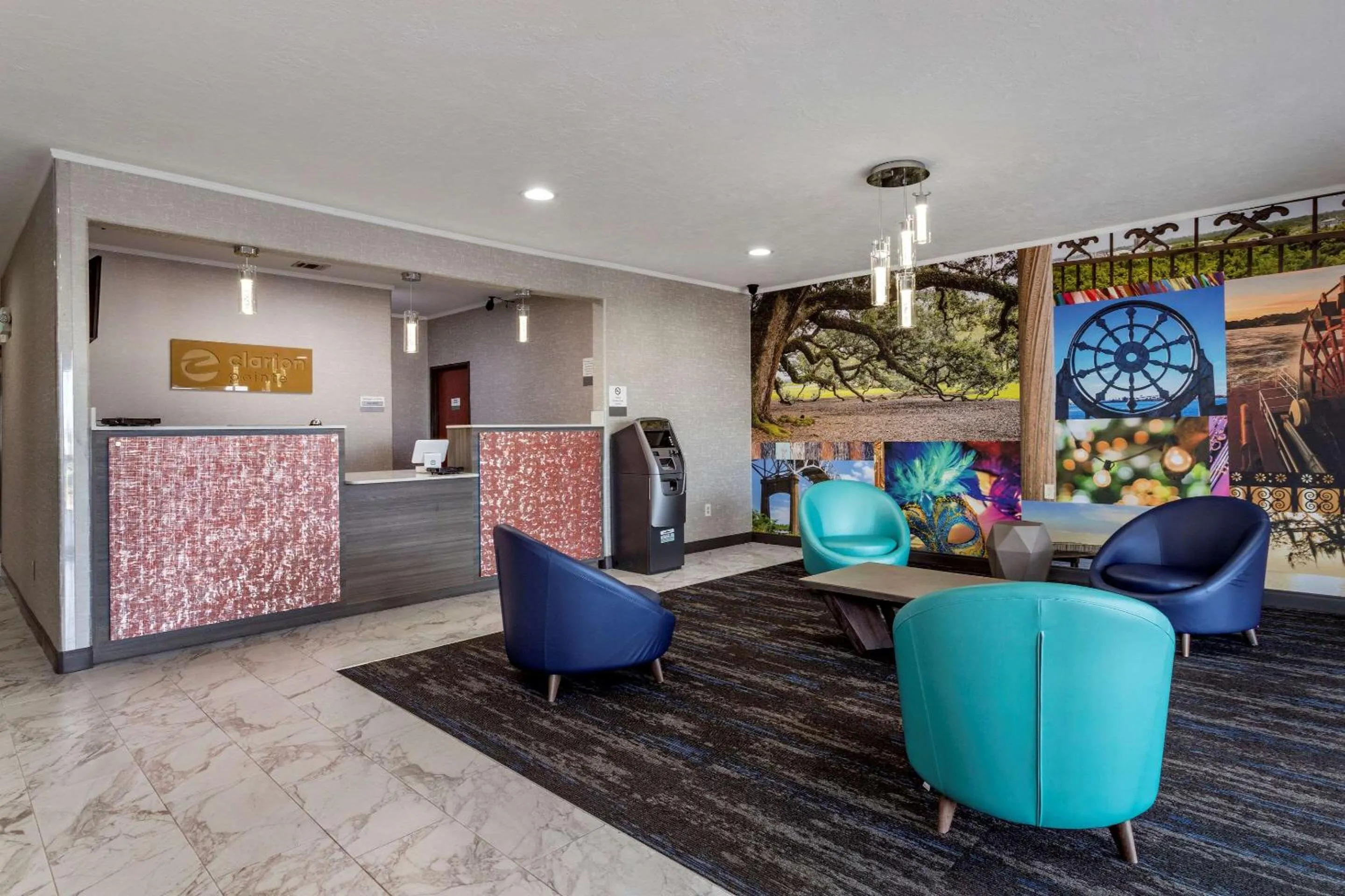 Lobby or reception in Clarion Pointe Sulphur - Lake Charles