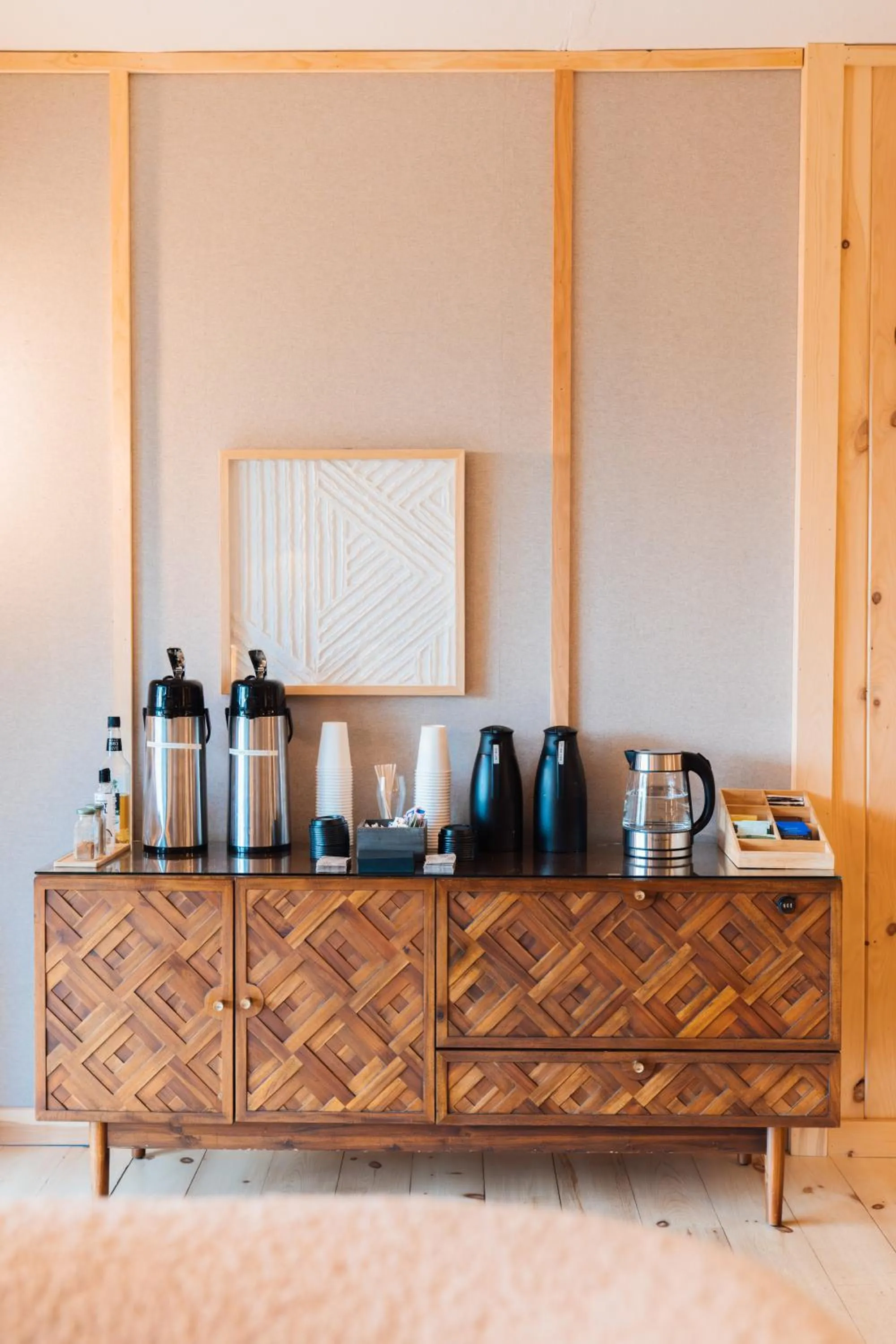 Coffee/tea facilities in Bluebird Lake Placid