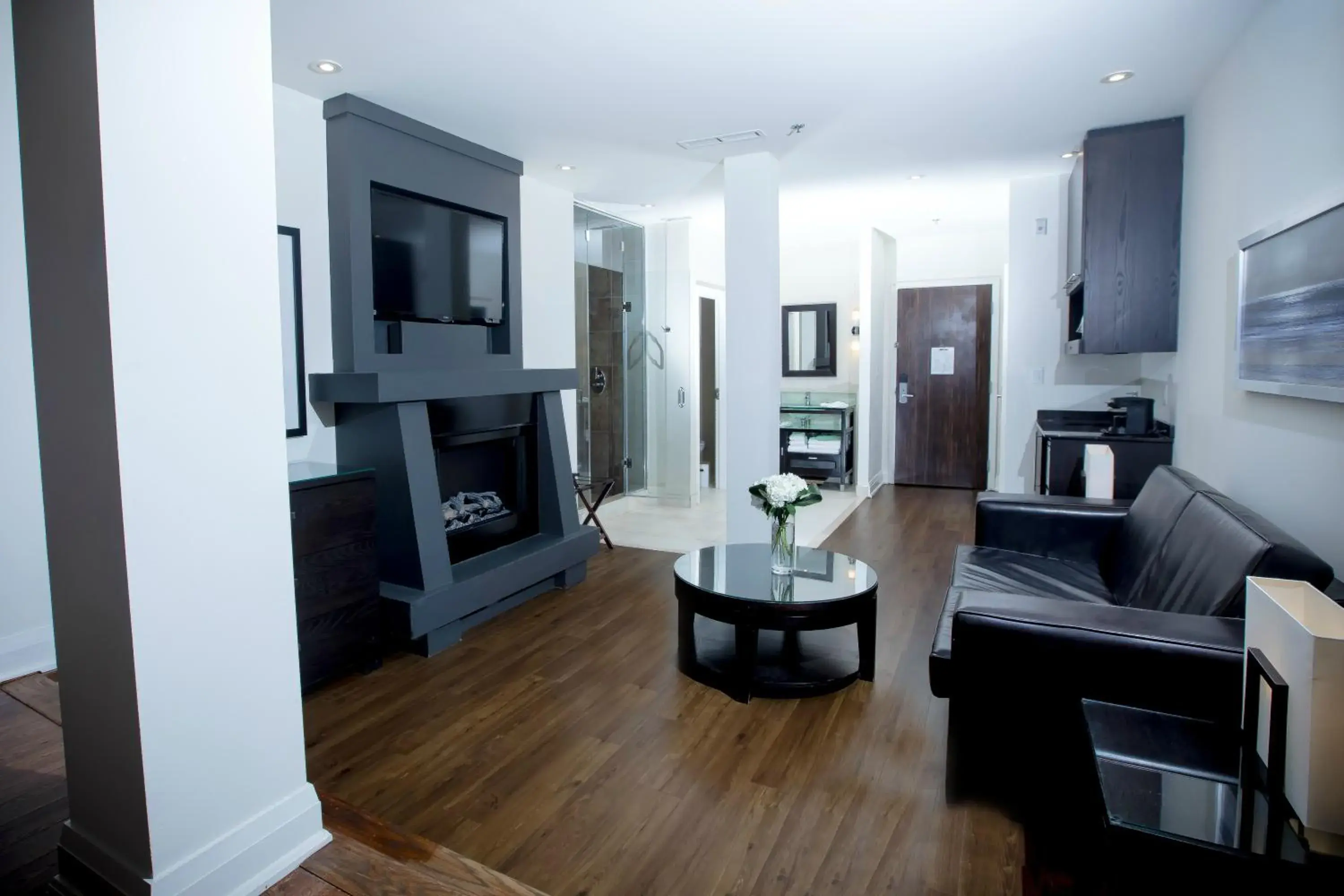 Bedroom in Sterling Inn & Spa Bedroom in Sterling Inn & Spa