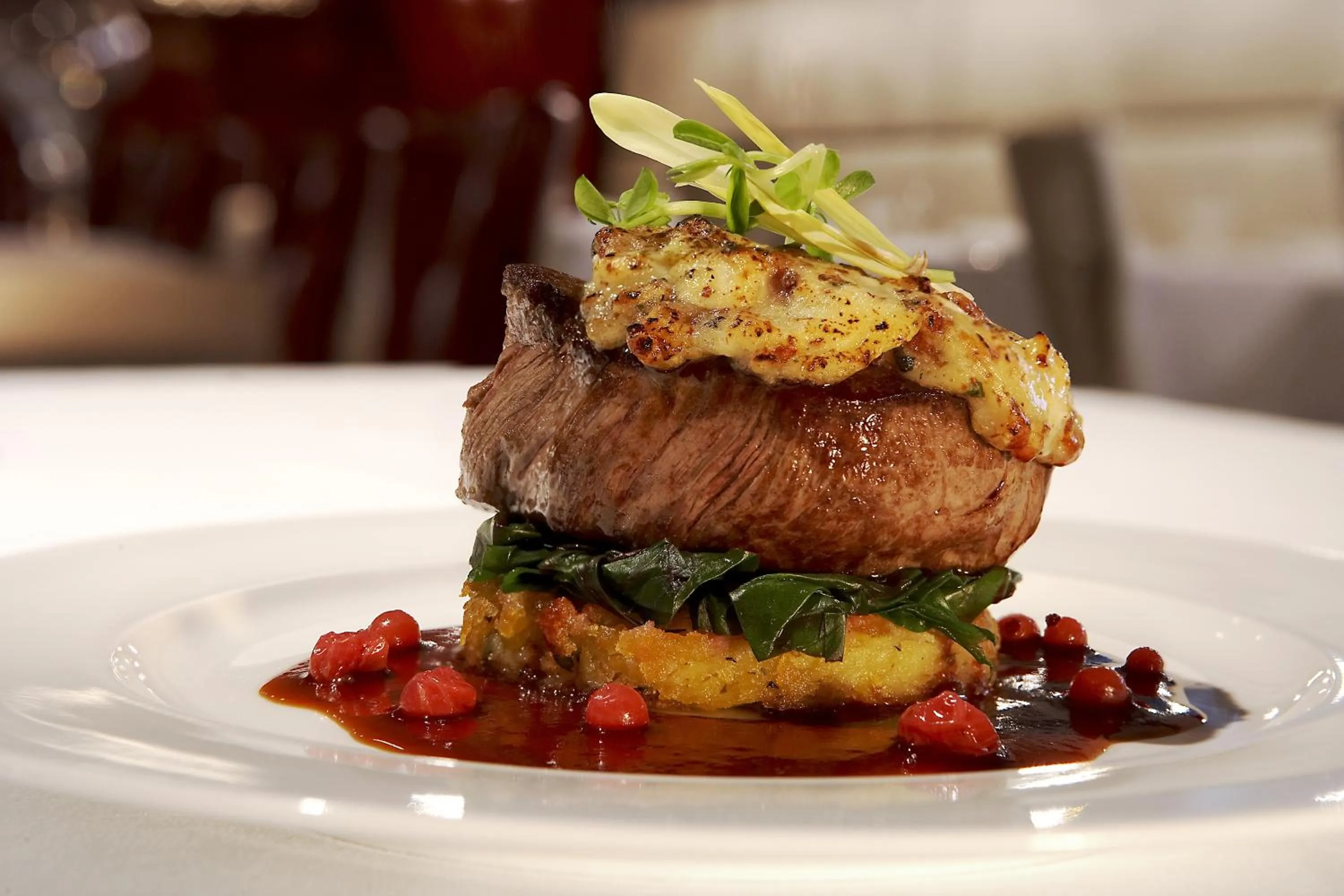 Restaurant/places to eat in Sterling Inn & Spa