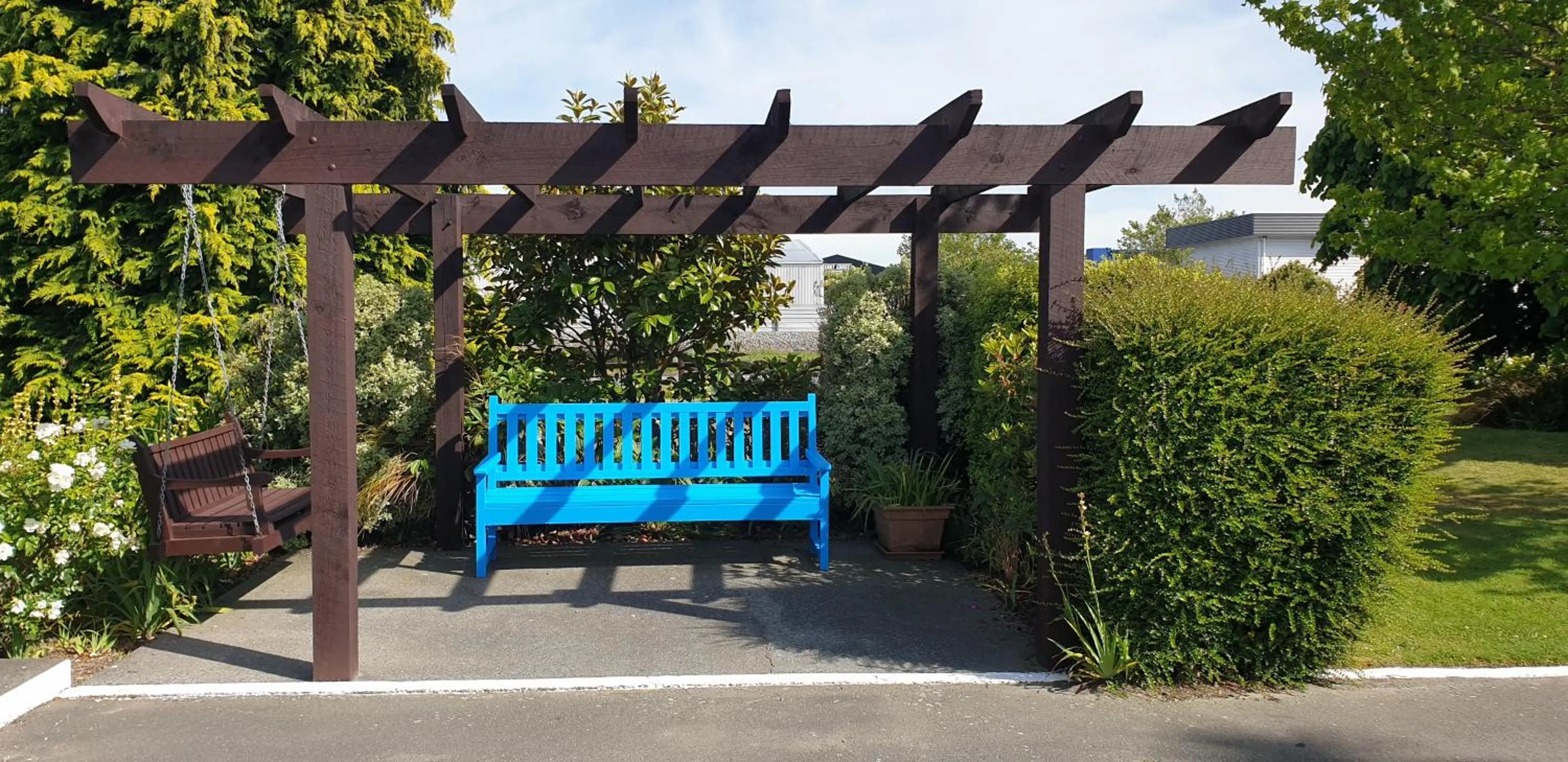 Garden in Commodore Motor Lodge