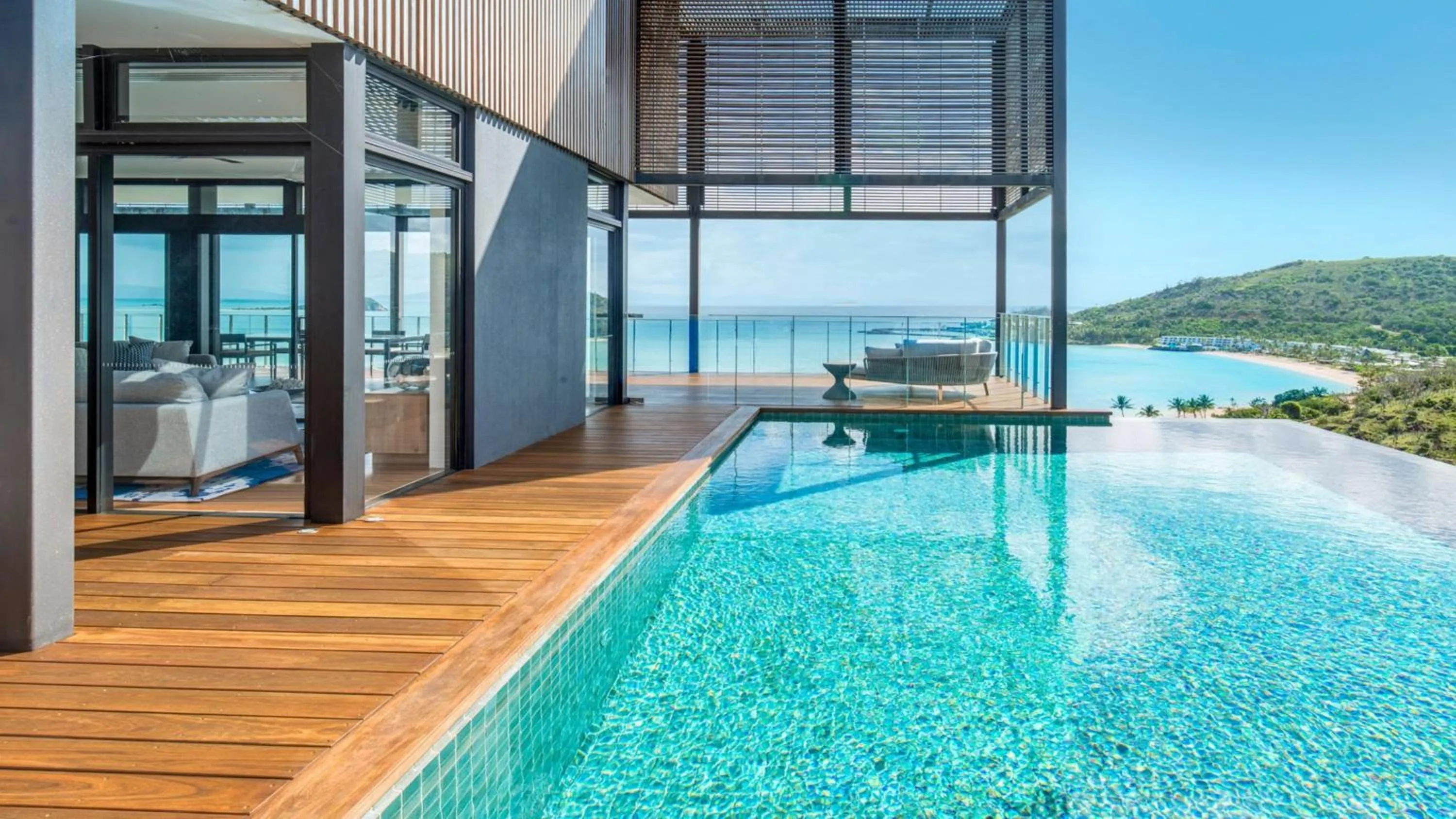 Photo of the whole room in InterContinental Hayman Great Barrier Reef