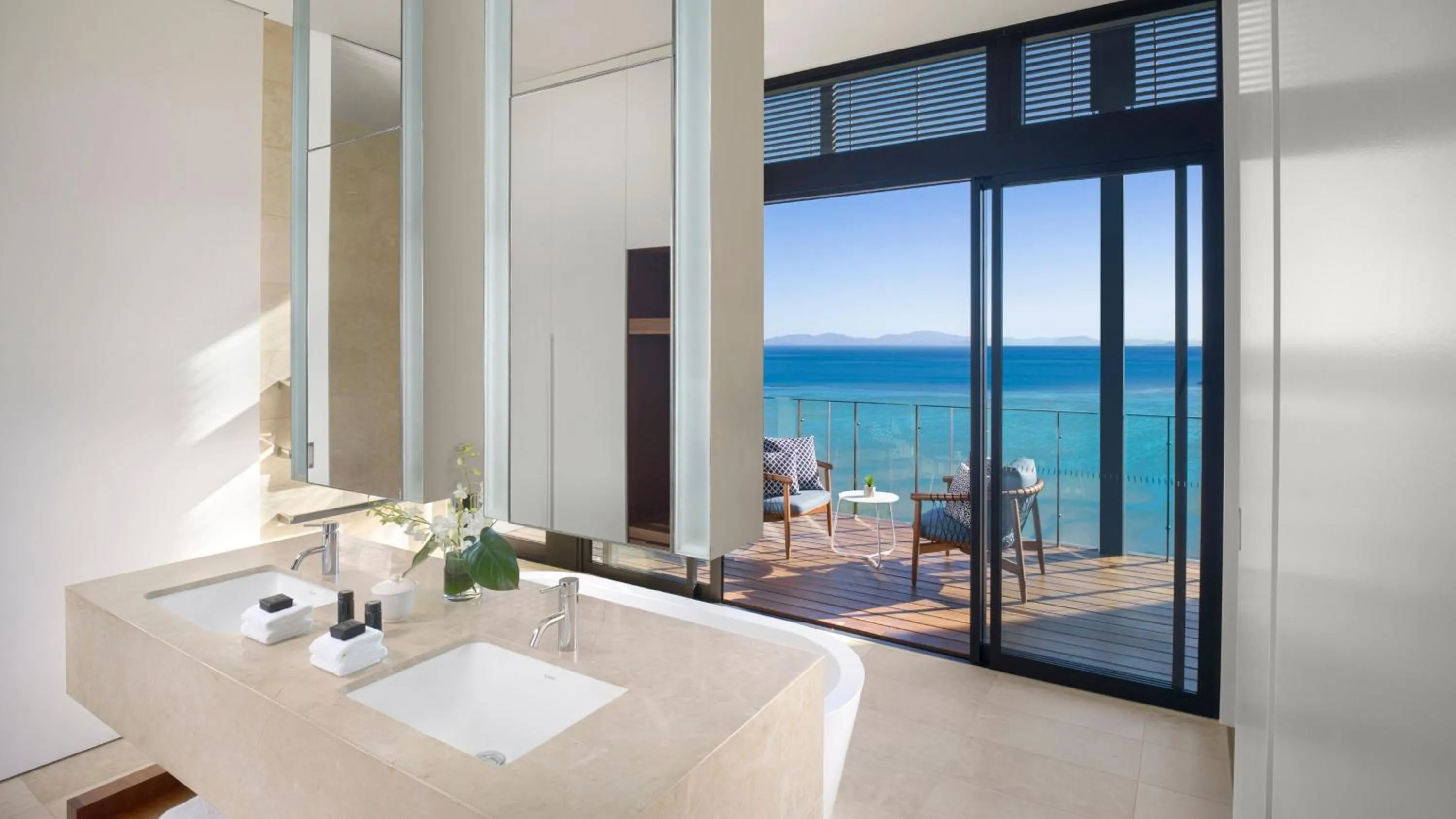 Bathroom in InterContinental Hayman Great Barrier Reef