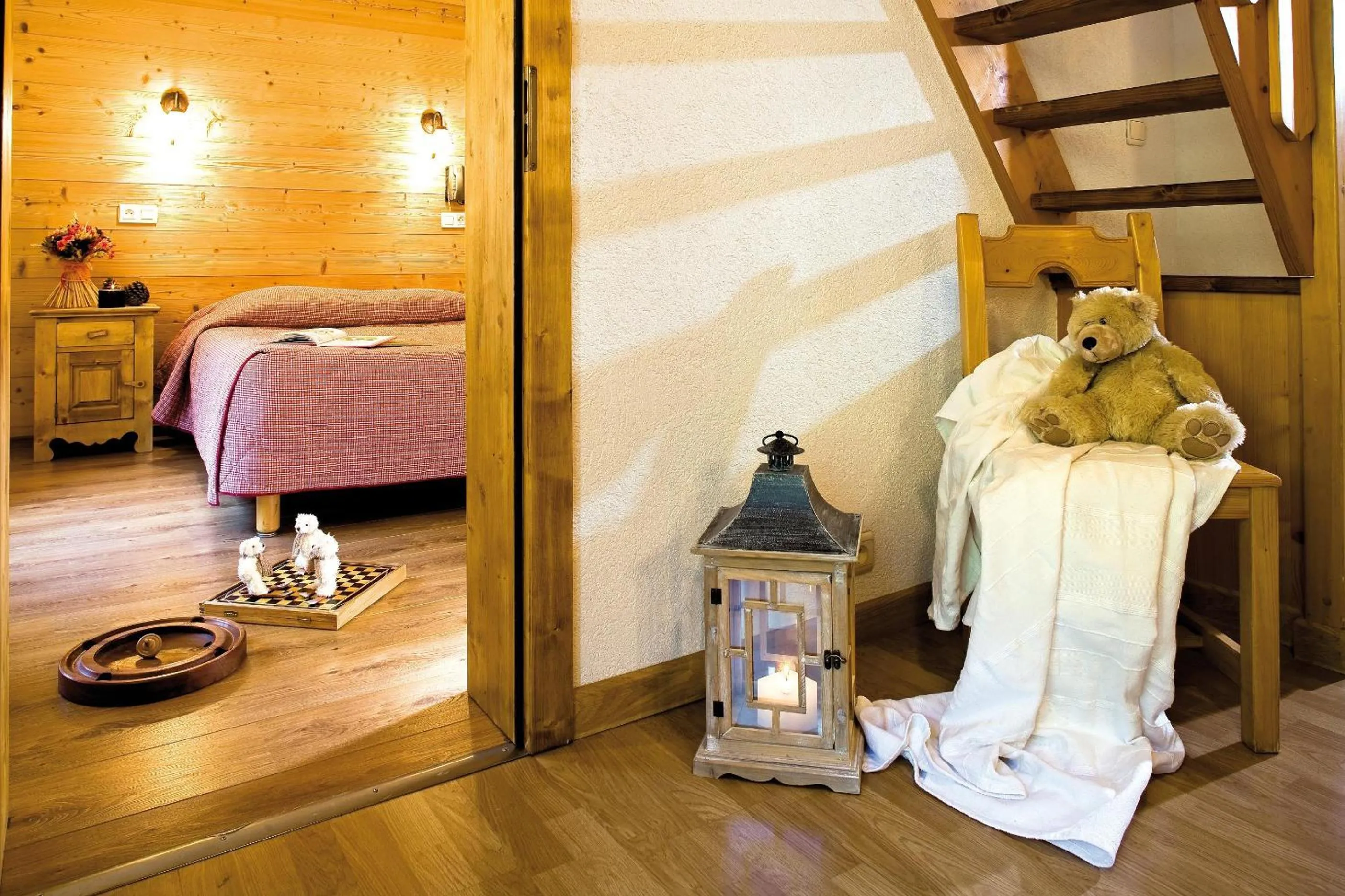 Photo of the whole room, Bed in Hôtel Belalp
