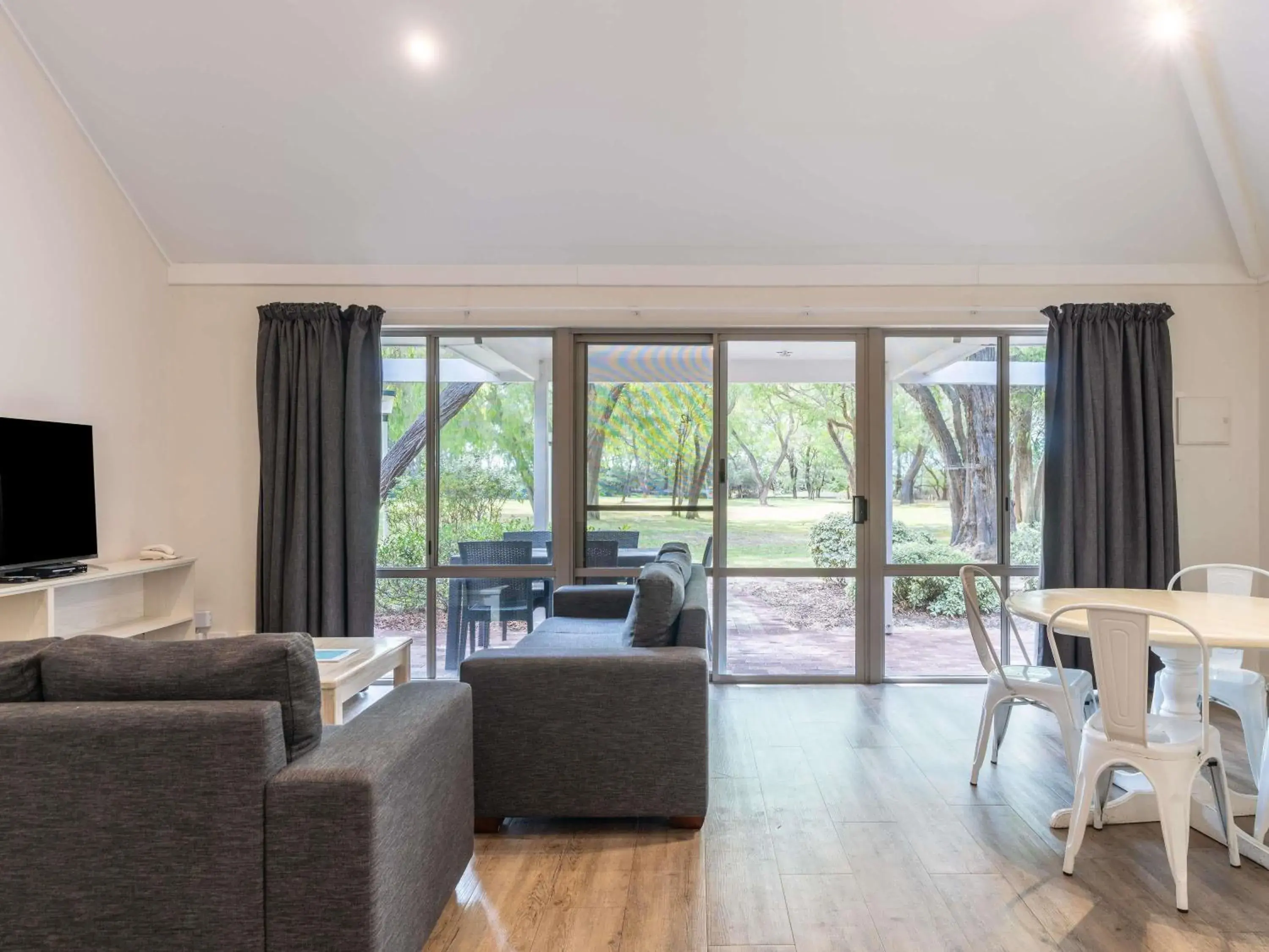 Property building in Bayview Geographe Resort Property building in Bayview Geographe Resort