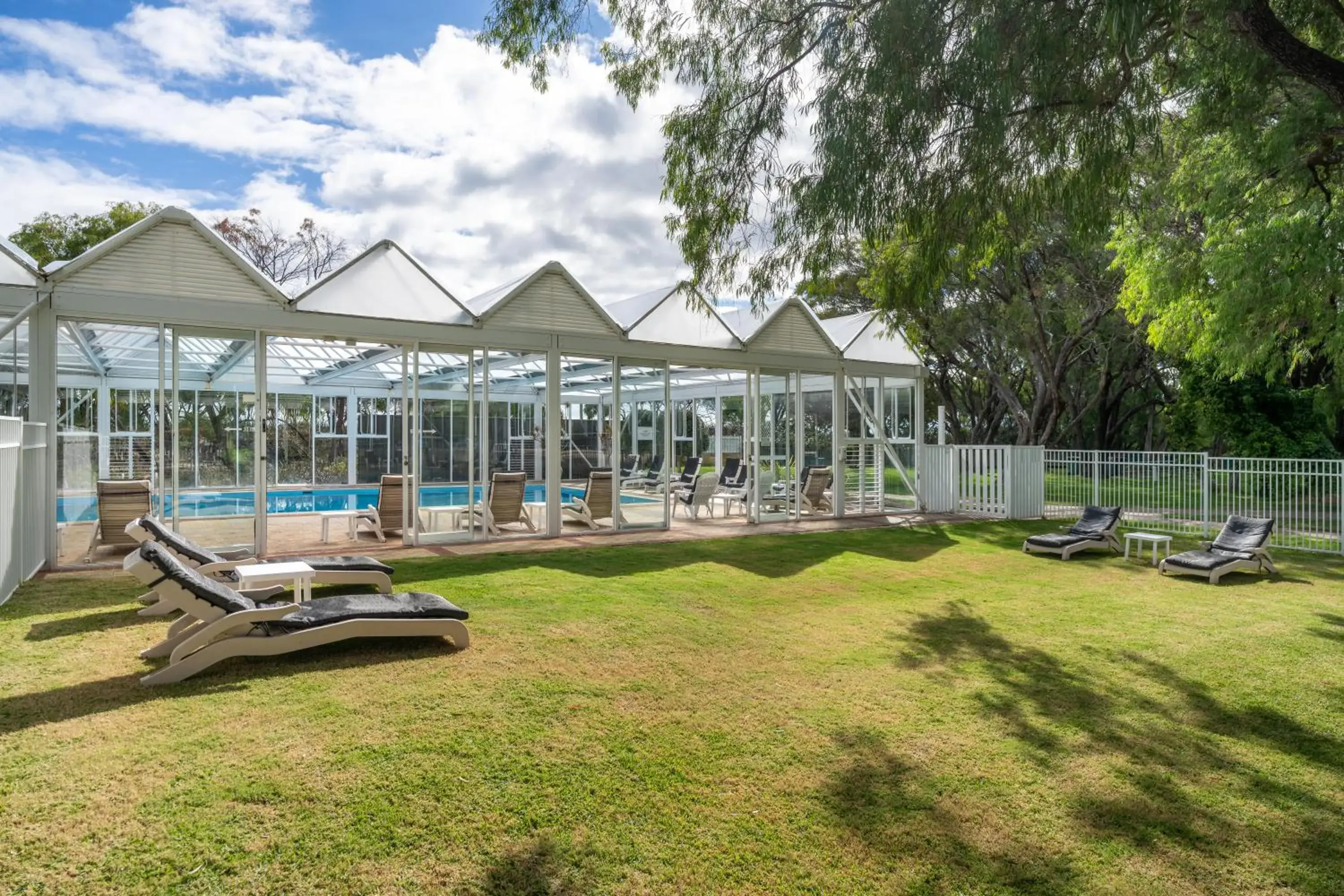 Swimming pool in Bayview Geographe Resort Swimming pool in Bayview Geographe Resort
