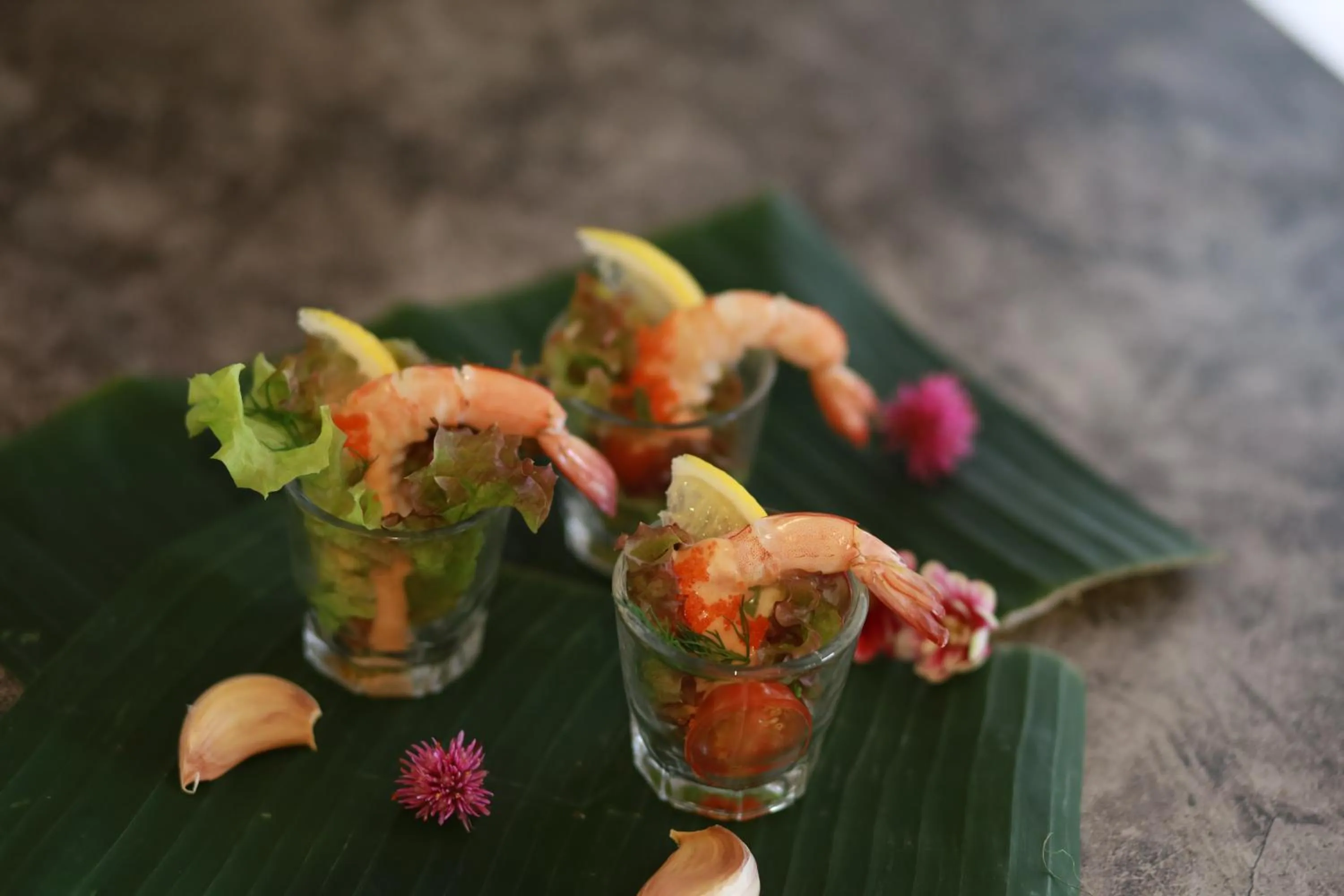 Restaurant/places to eat in Bor Saen Pool Villa