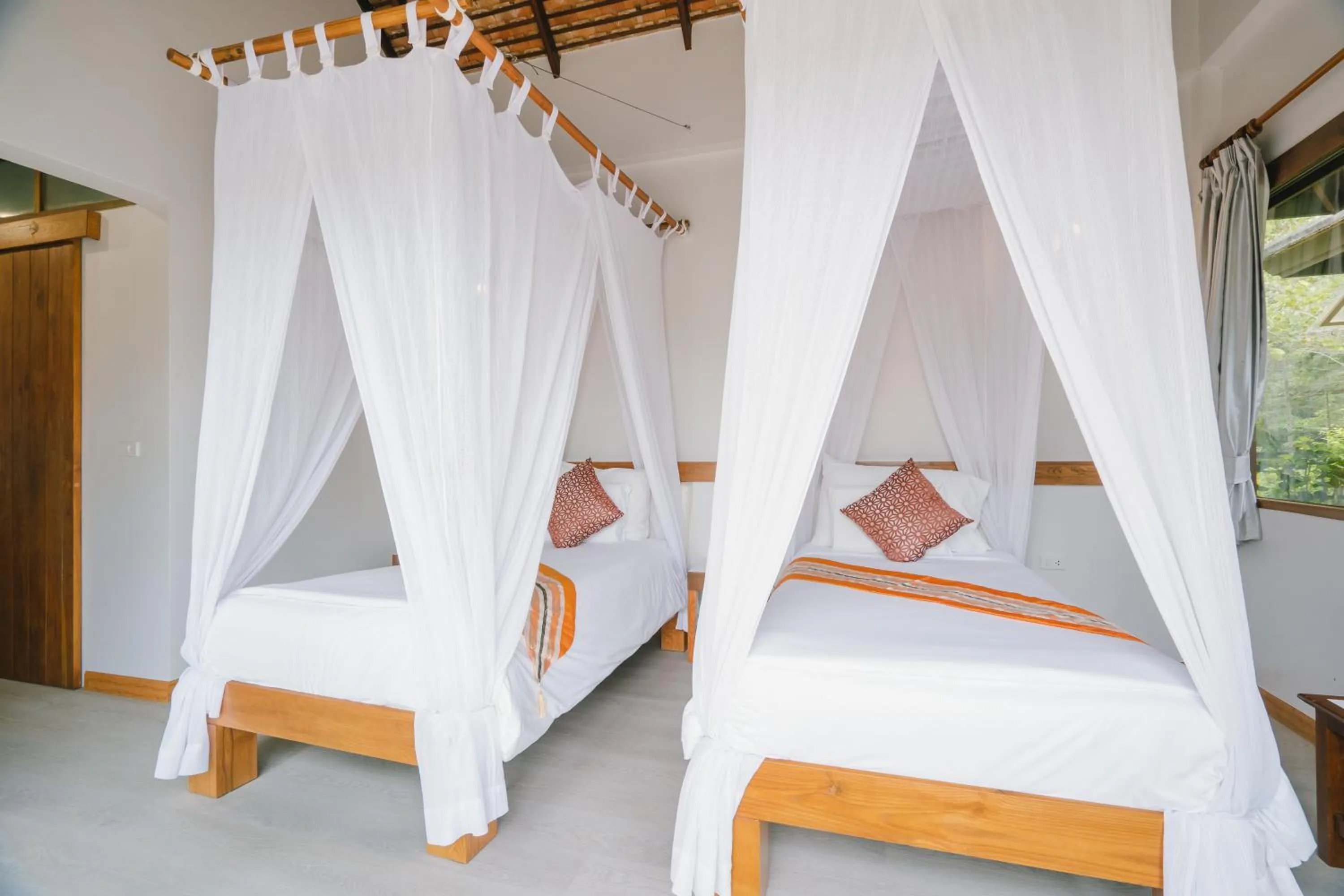 Bedroom, Bed in Bor Saen Pool Villa